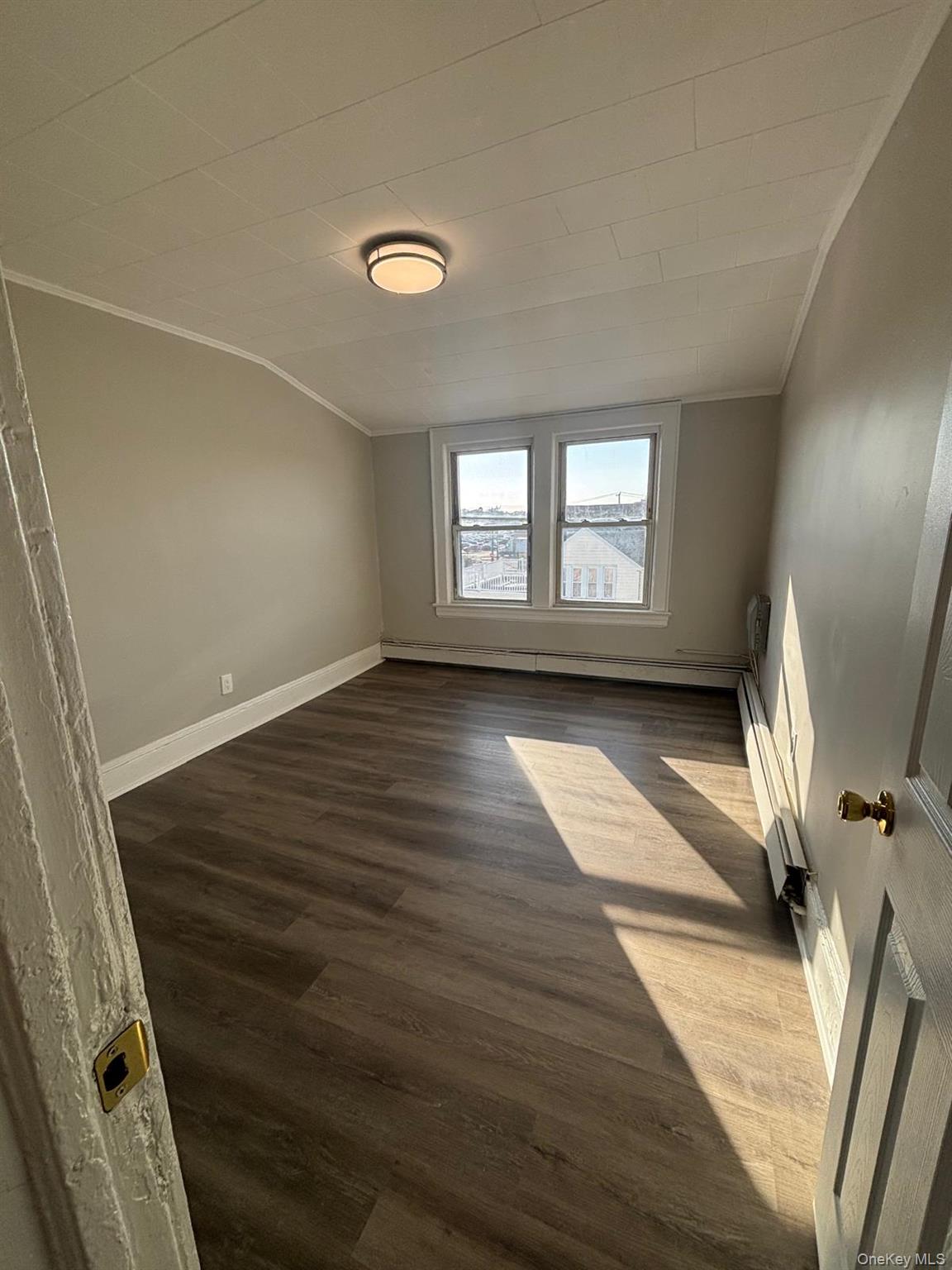 127 E Chester Street # 3, Long Beach, NY 11561