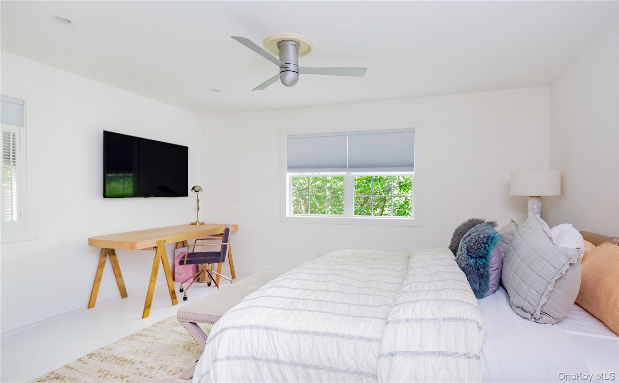 33 Hildreth Street, Southampton, NY 11968