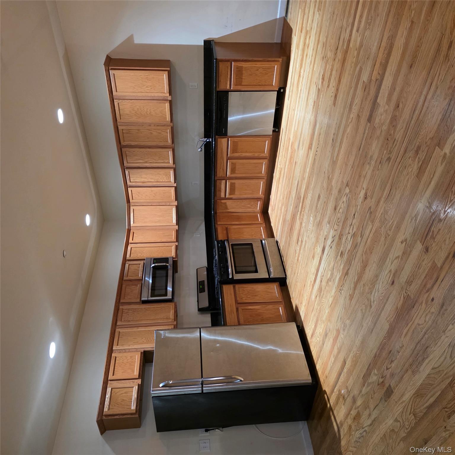 3025 Sunrise Hwy, Islip Terrace, NY 11752