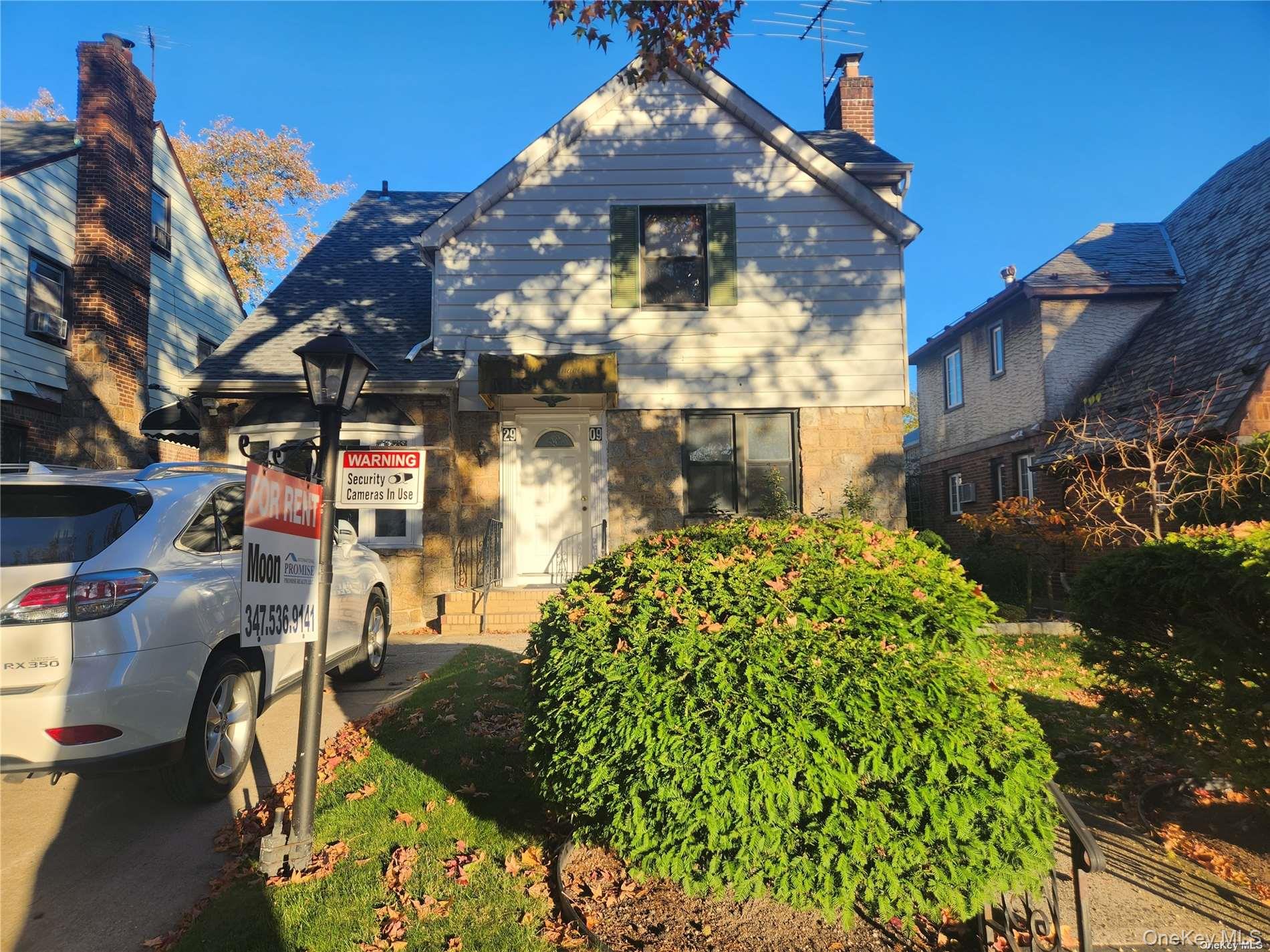 29-09 Union Street # 1 FL, Flushing, NY 11354