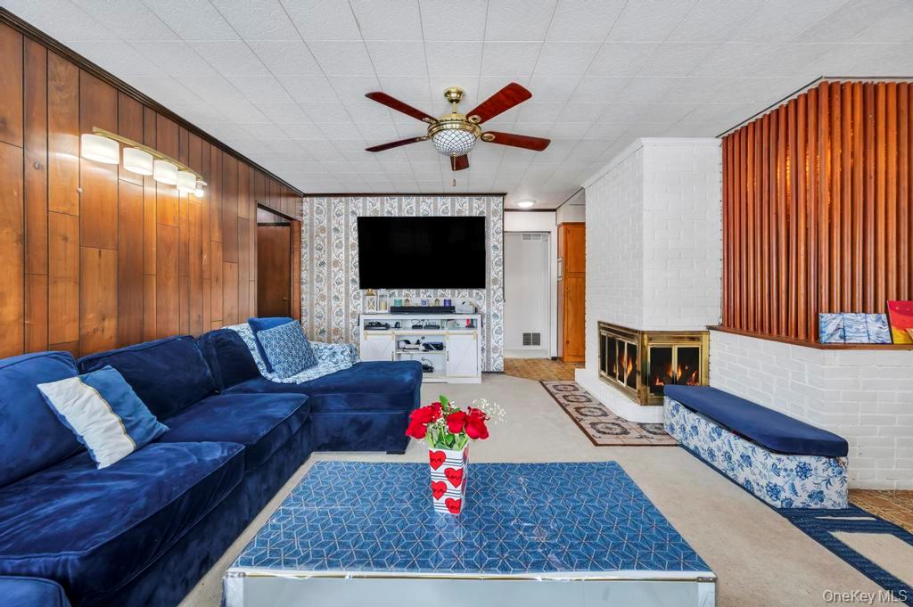 11 Norman Drive, Centereach, NY 11720