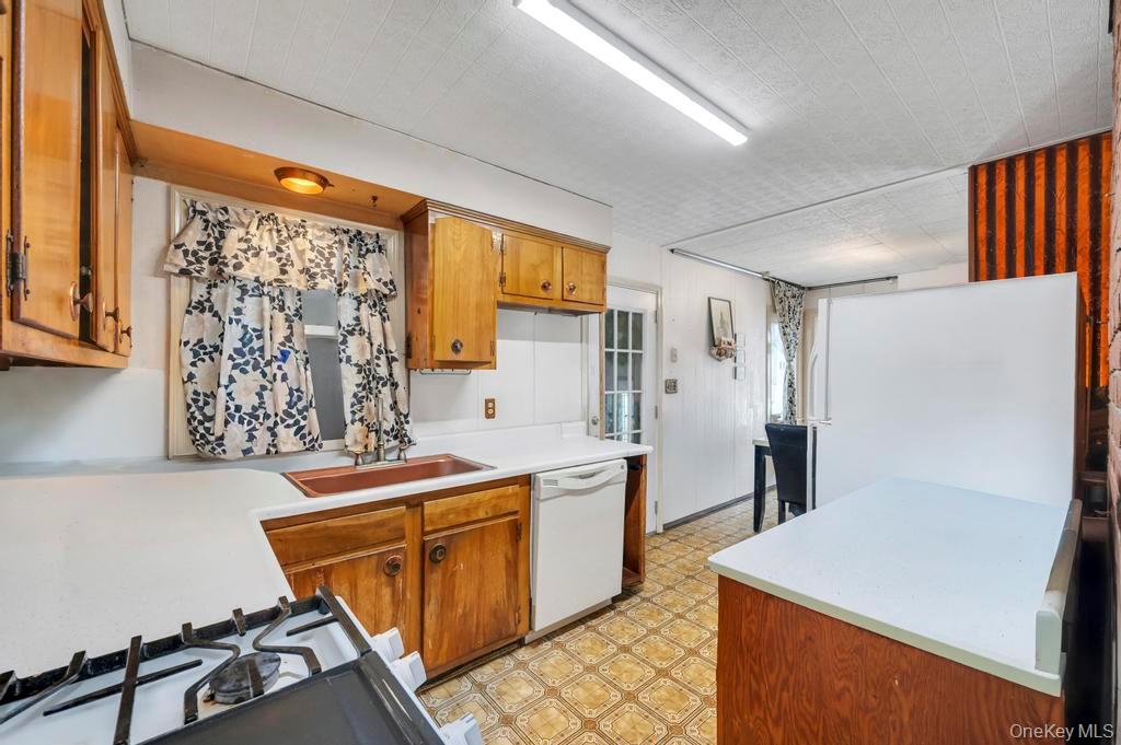 11 Norman Drive, Centereach, NY 11720