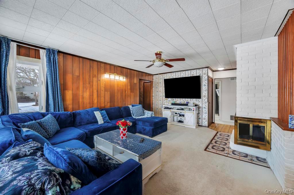 11 Norman Drive, Centereach, NY 11720