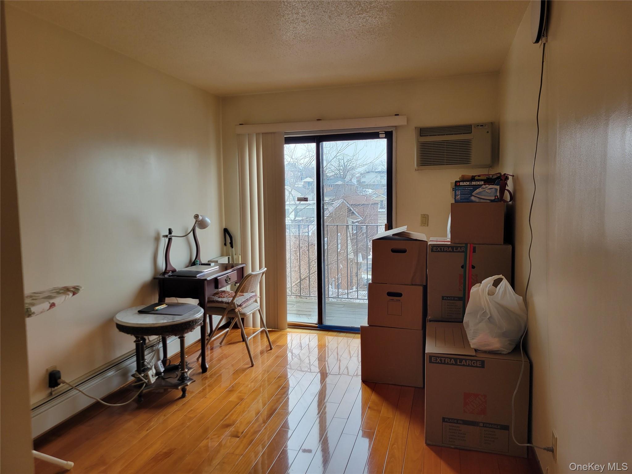 3-14 Julius Road # 20D, College Point, NY 11356