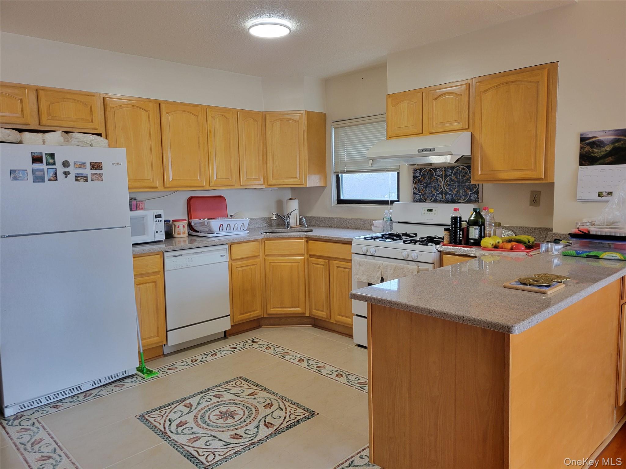 3-14 Julius Road # 20D, College Point, NY 11356