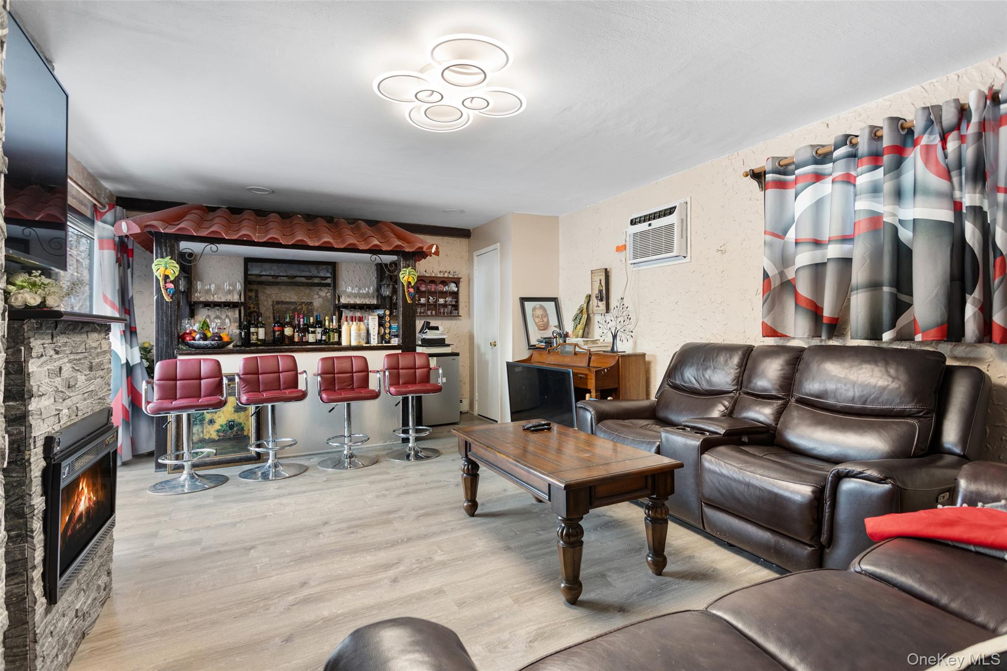 6 Merrick Lane, Spring Valley, NY 10977