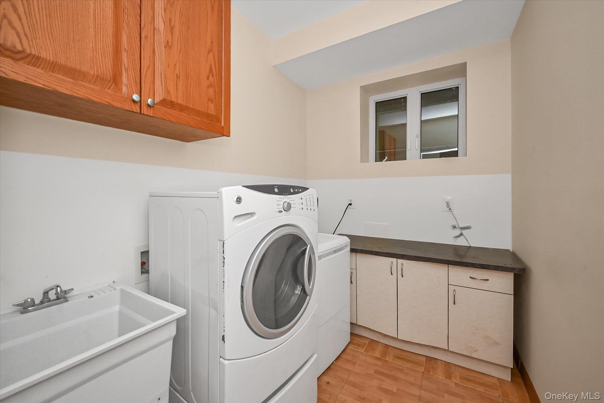 7716 Kew Forest Lane, Forest Hills, NY 11375