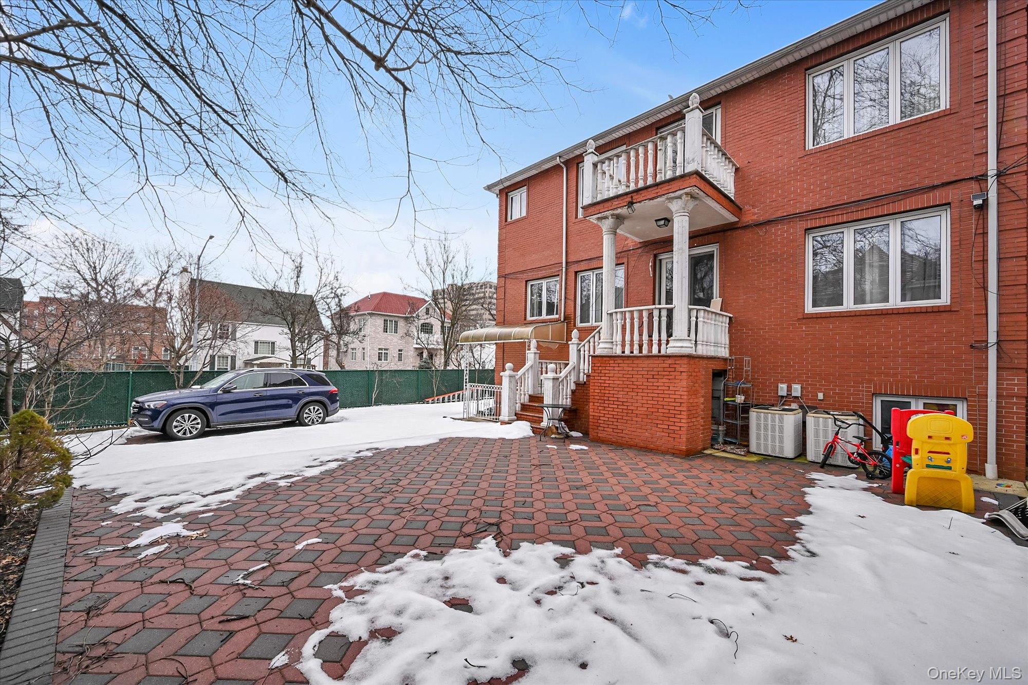 7716 Kew Forest Lane, Forest Hills, NY 11375