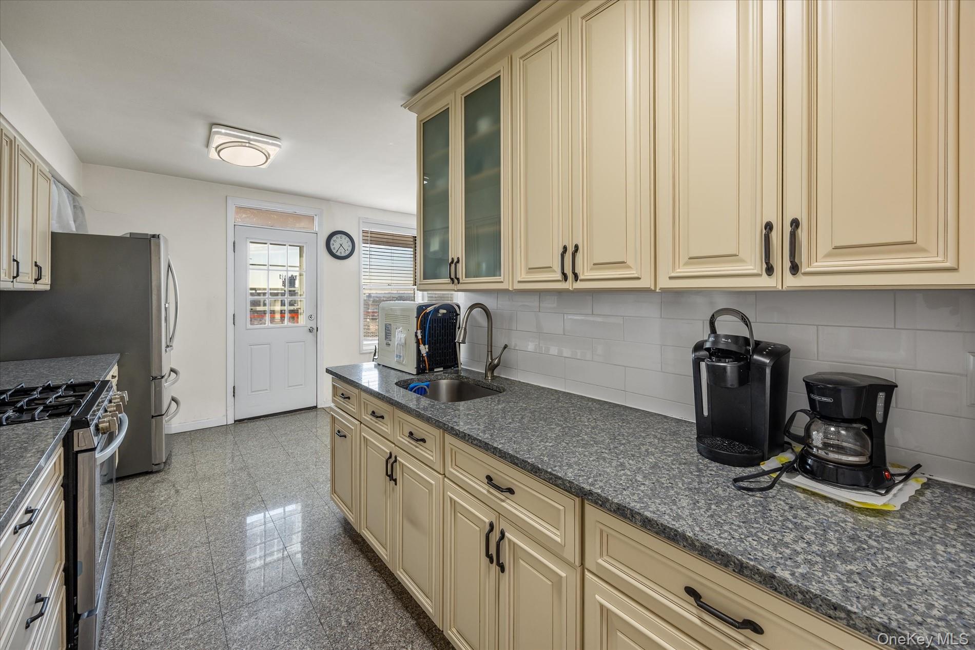 3425 150th Place # 6E, Flushing, NY 11354