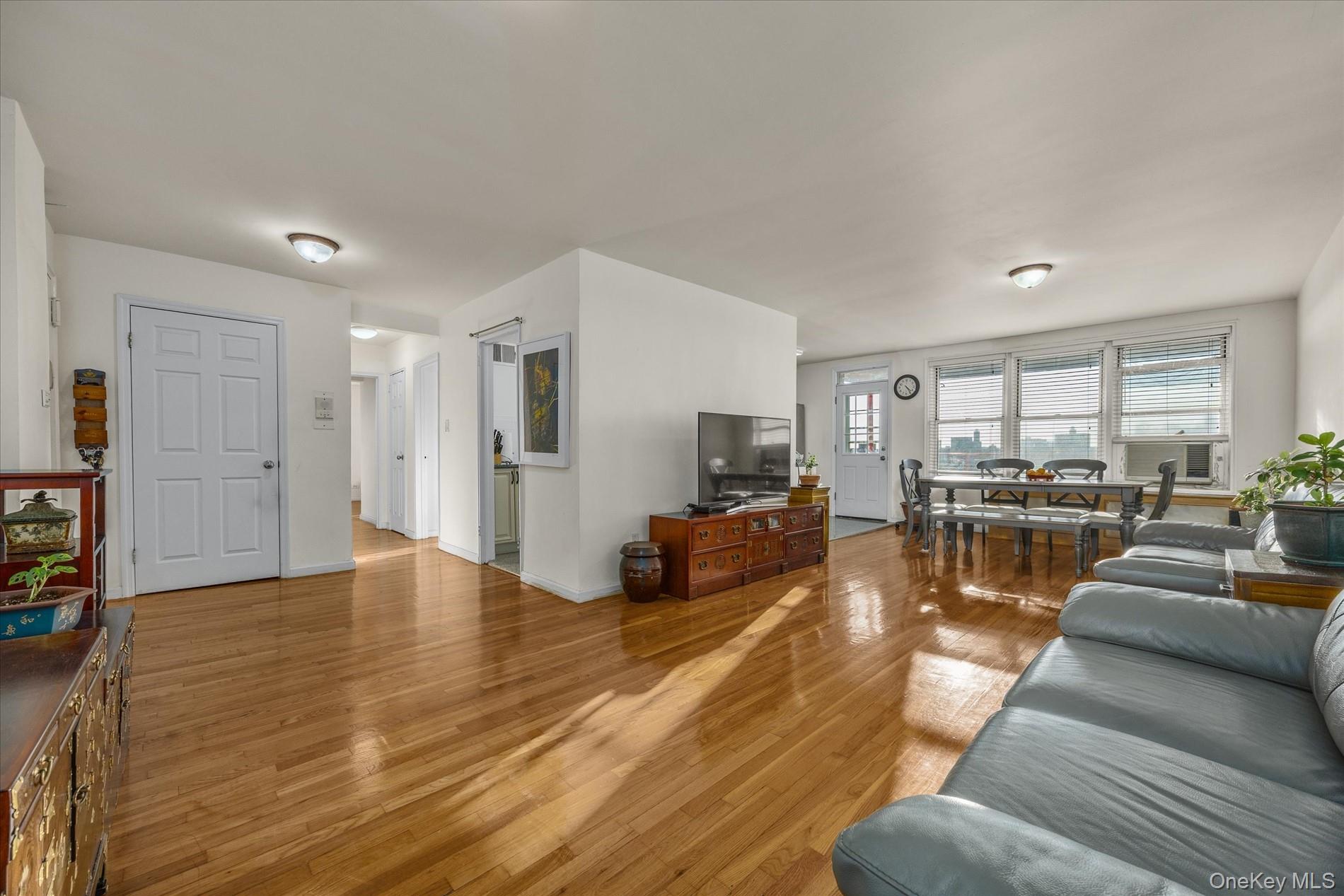 3425 150th Place # 6E, Flushing, NY 11354