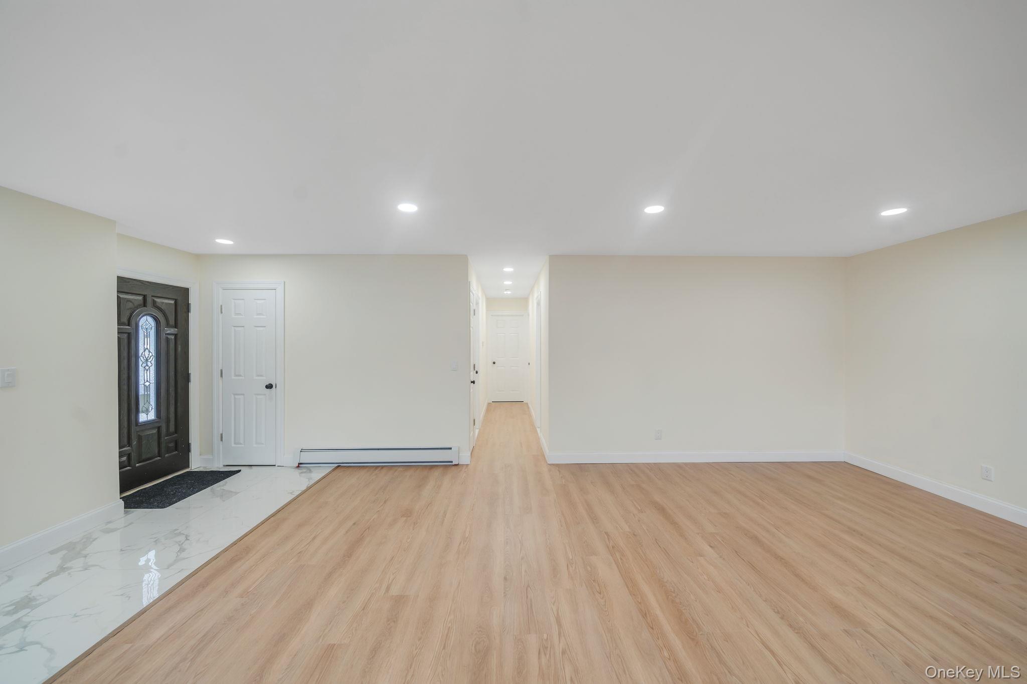 50 7th Street, Saint James, NY 11780