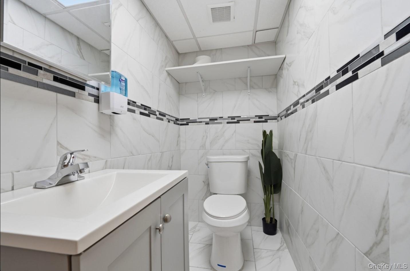 1500 Boston Road, Bronx, NY 10460