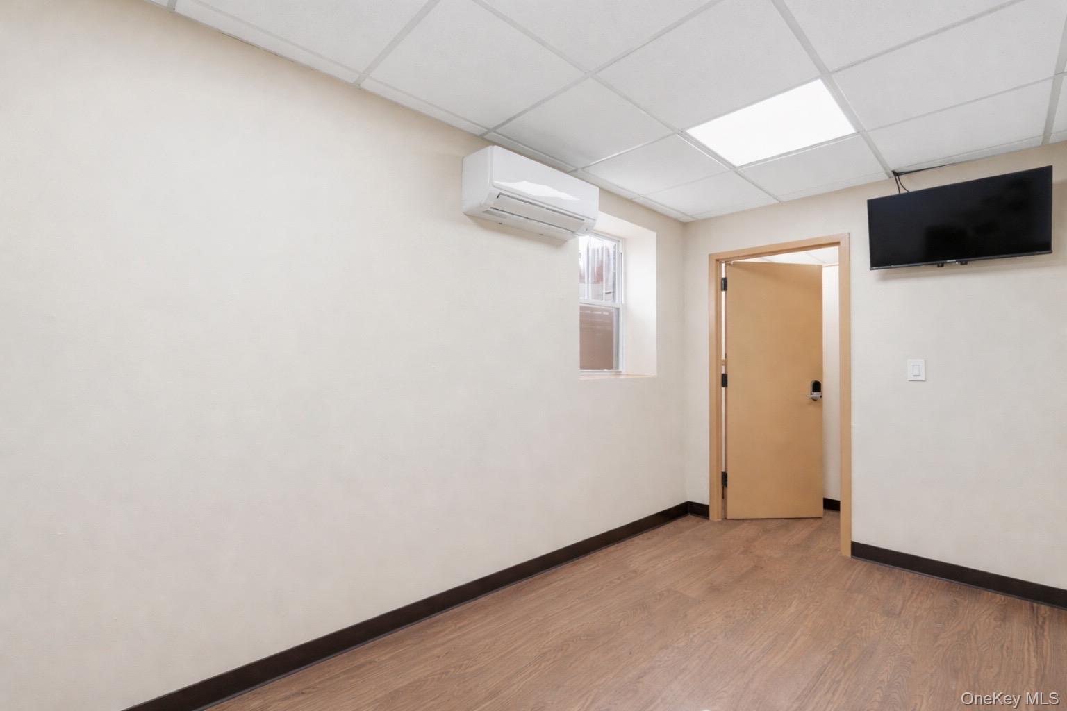 1500 Boston Road, Bronx, NY 10460