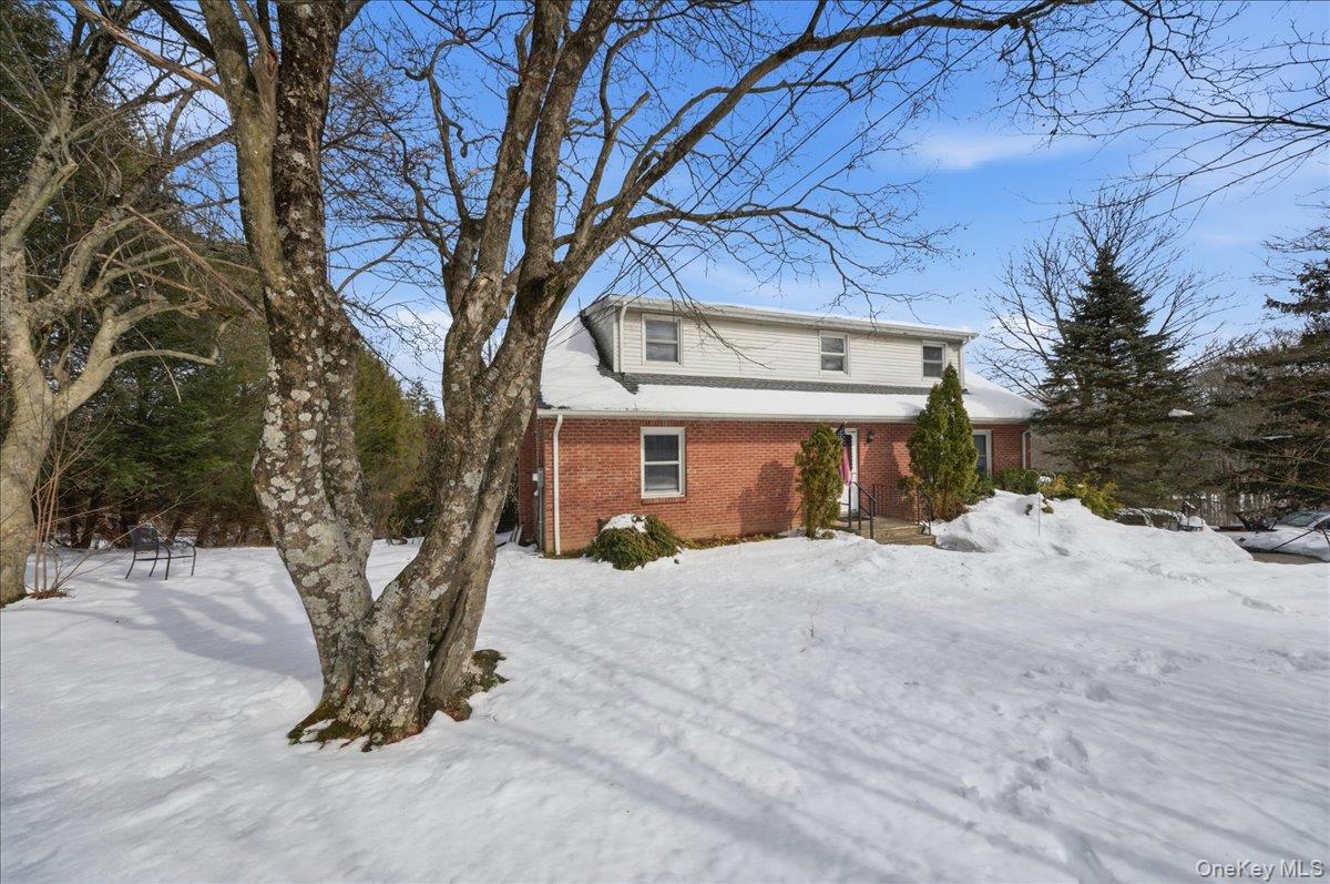 16 Primrose Street, Katonah, NY 10536