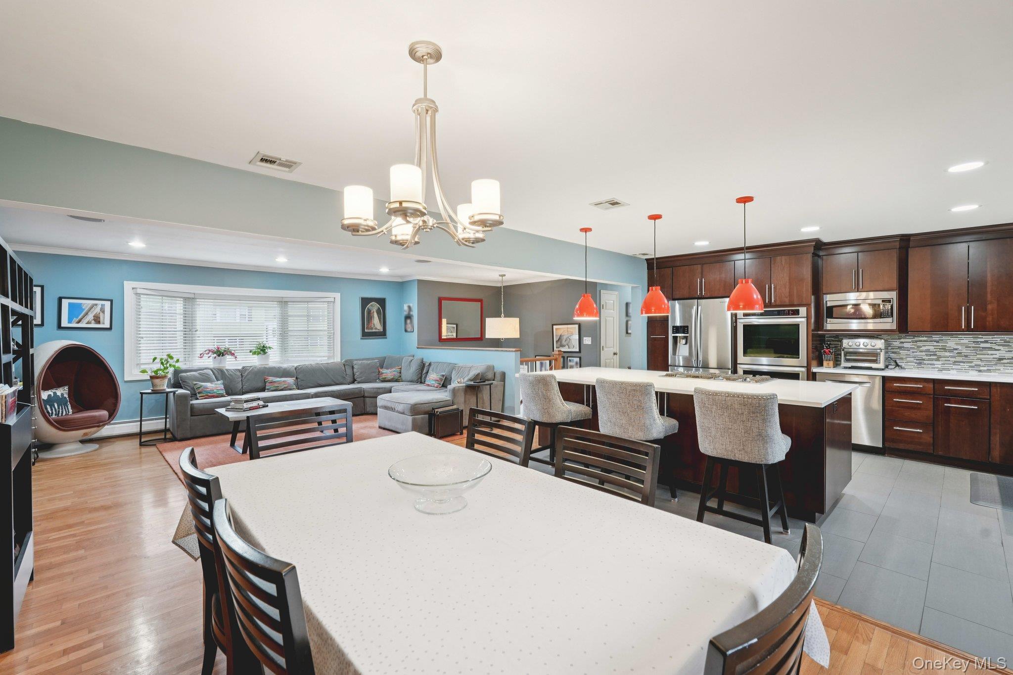 123 Gatto Lane, Pearl River, NY 10965