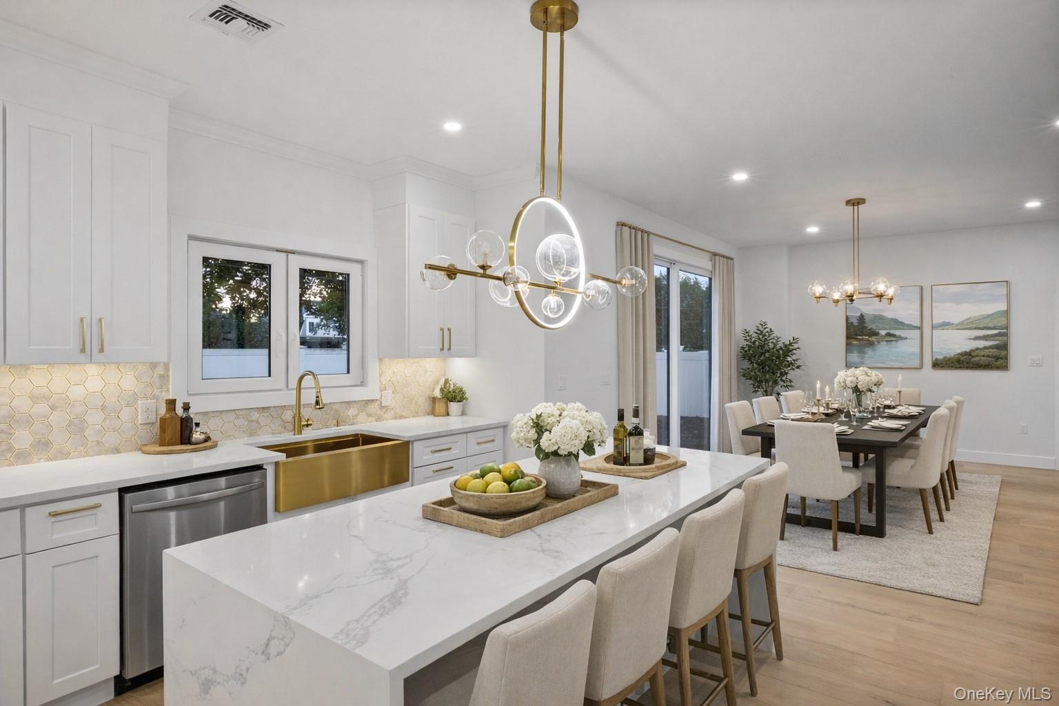 182 Friends Lane, Westbury, NY 11590