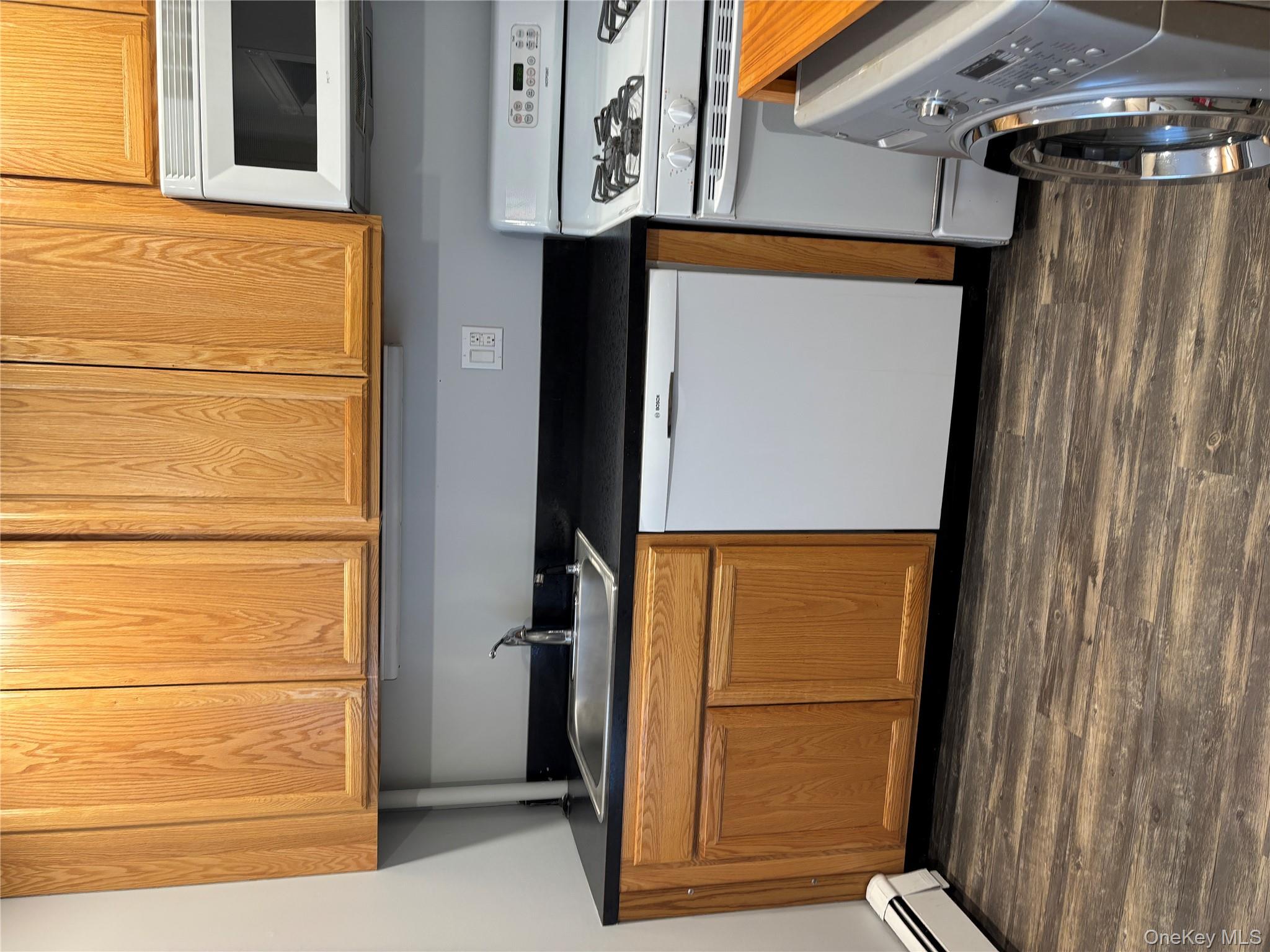 89 Marion Street # 2, Lynbrook, NY 11563