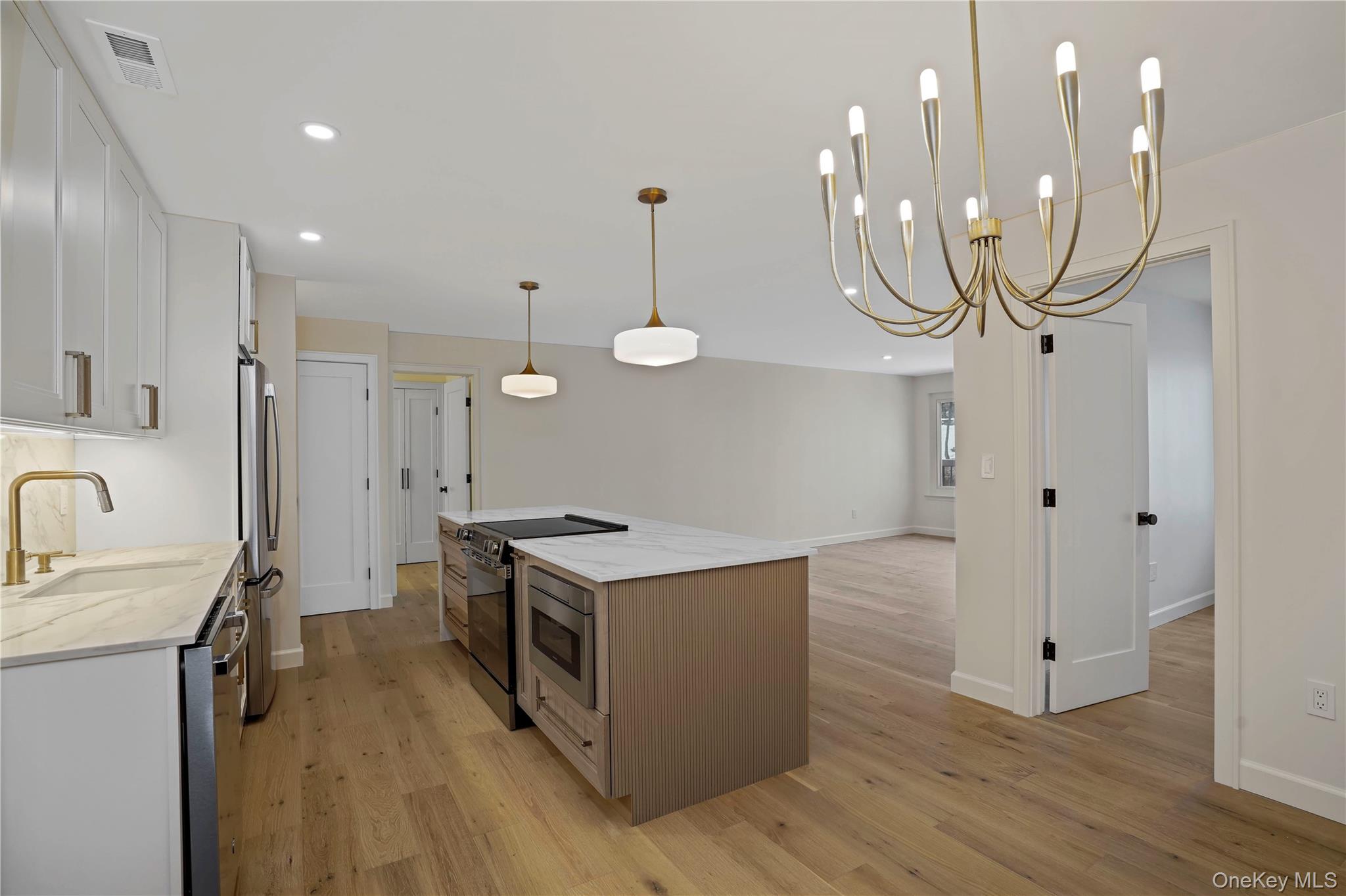 400 High Point Drive # 206, Hartsdale, NY 10530