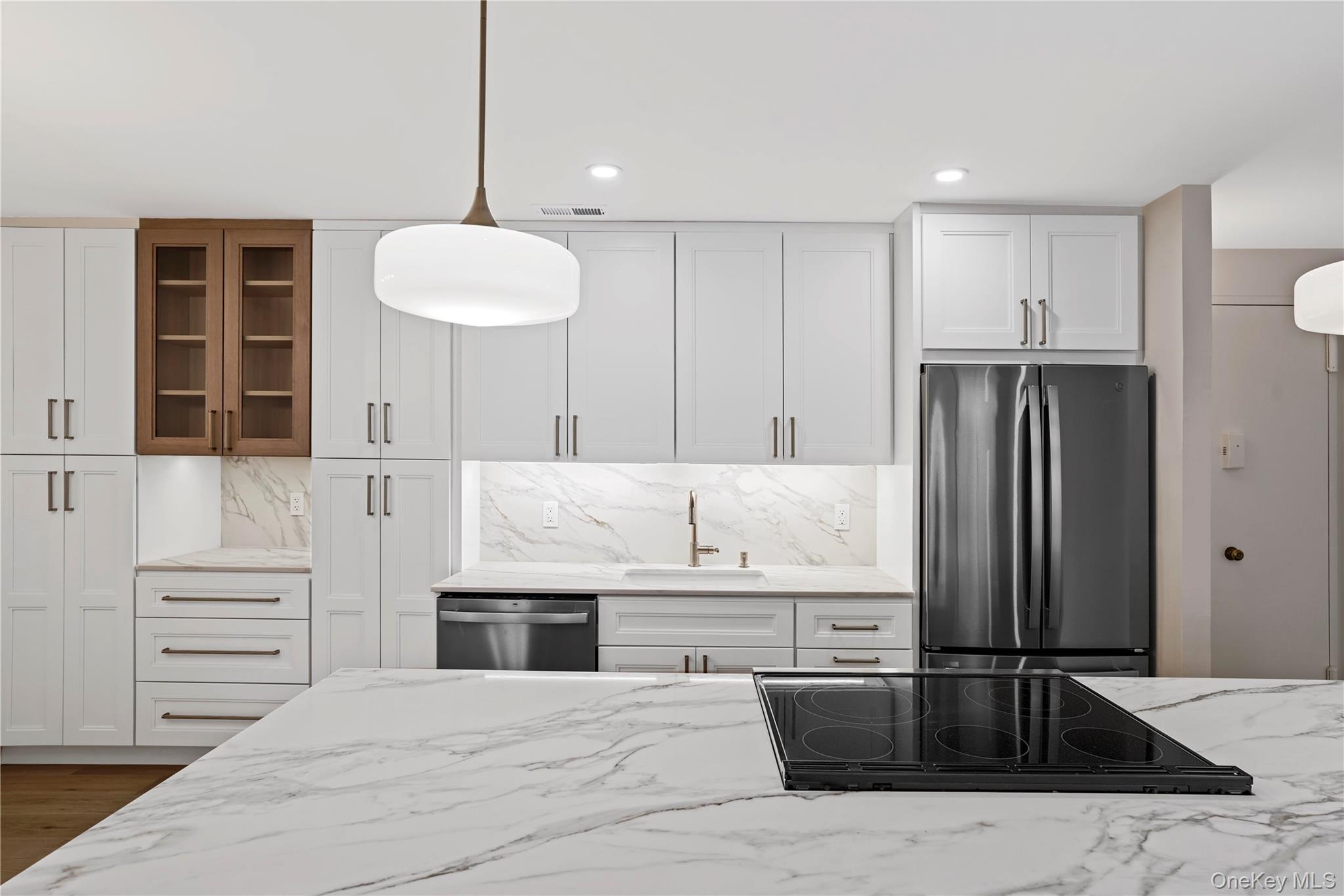 400 High Point Drive # 206, Hartsdale, NY 10530