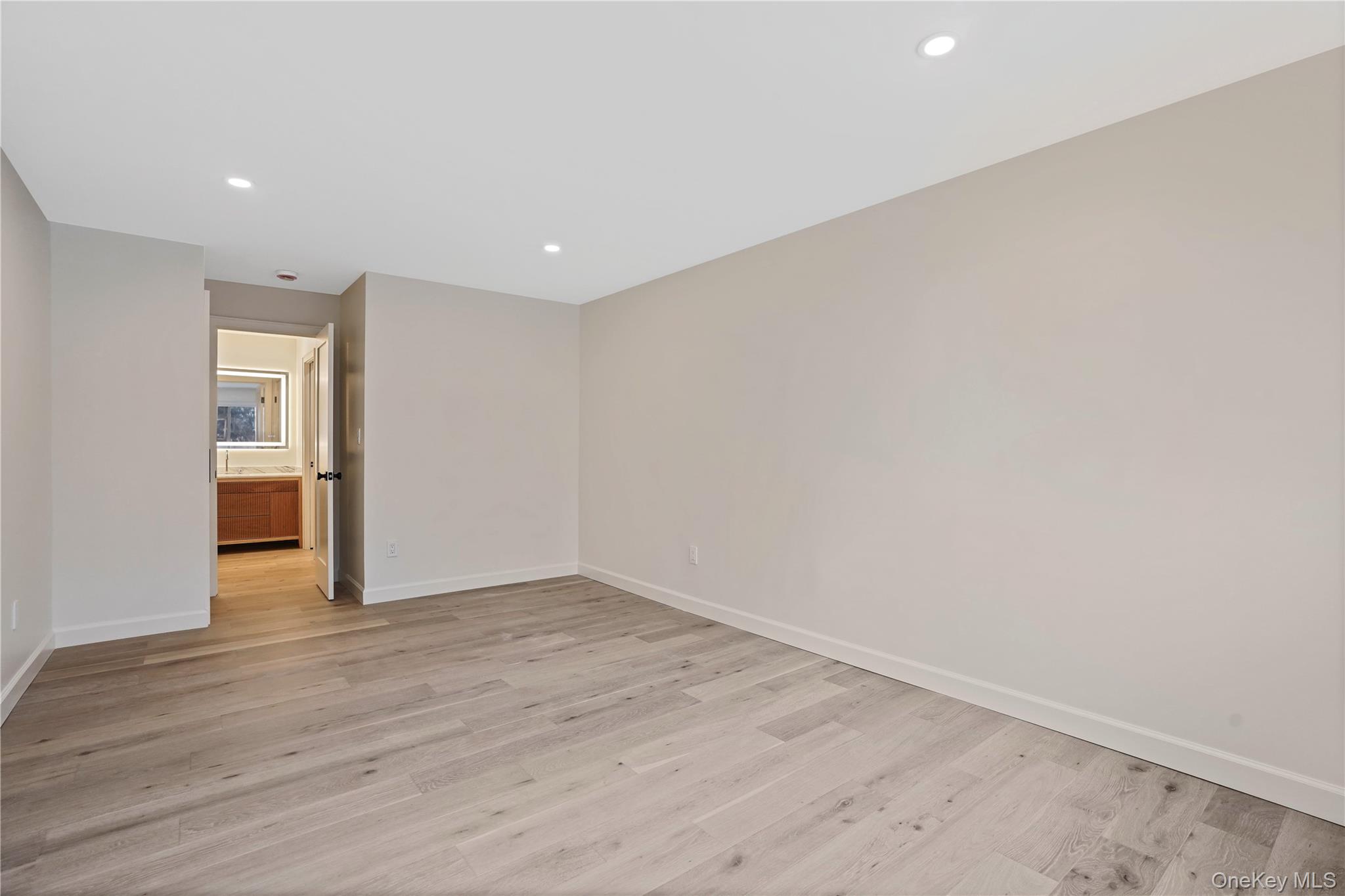 400 High Point Drive # 206, Hartsdale, NY 10530