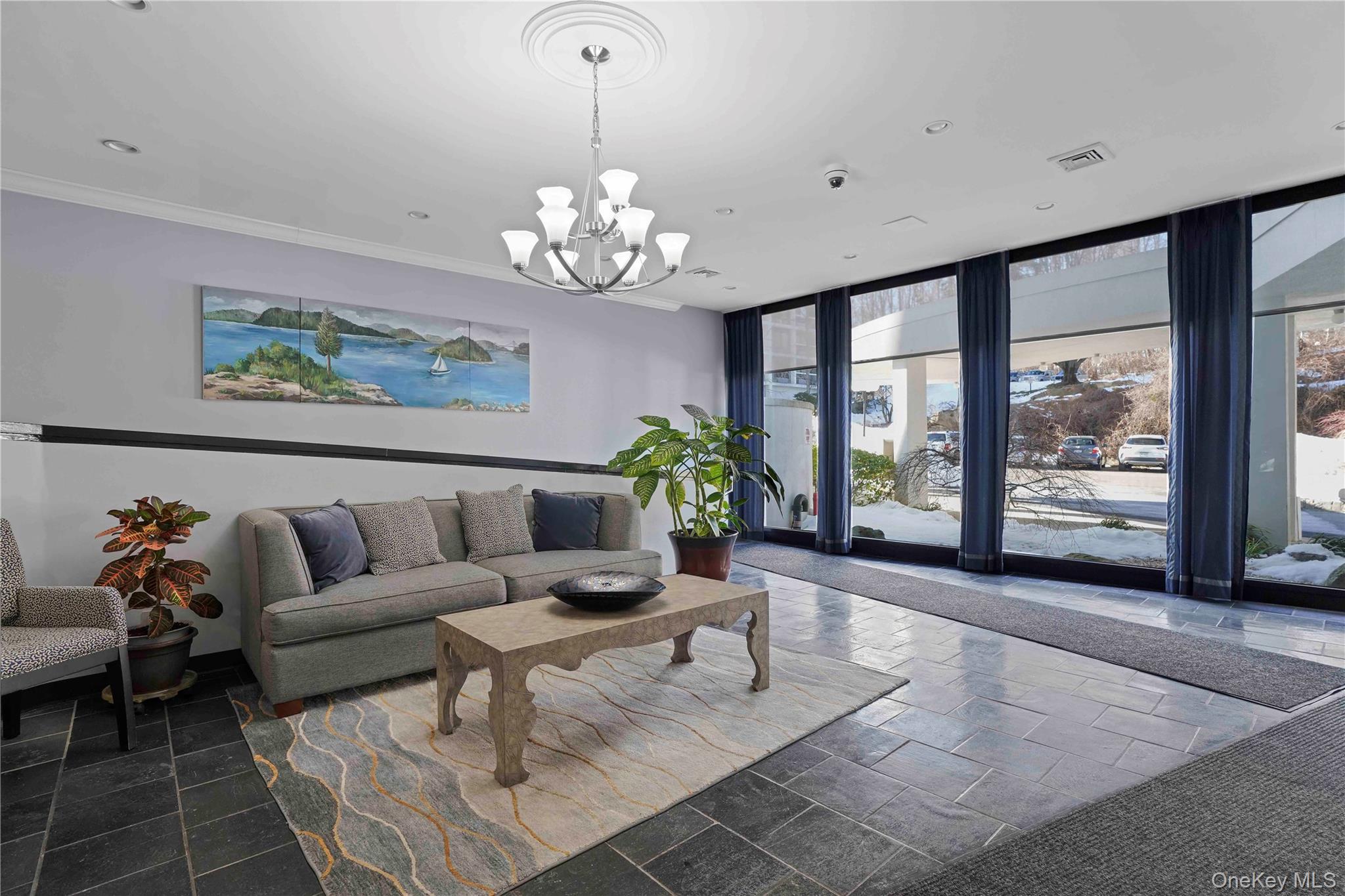 400 High Point Drive # 206, Hartsdale, NY 10530