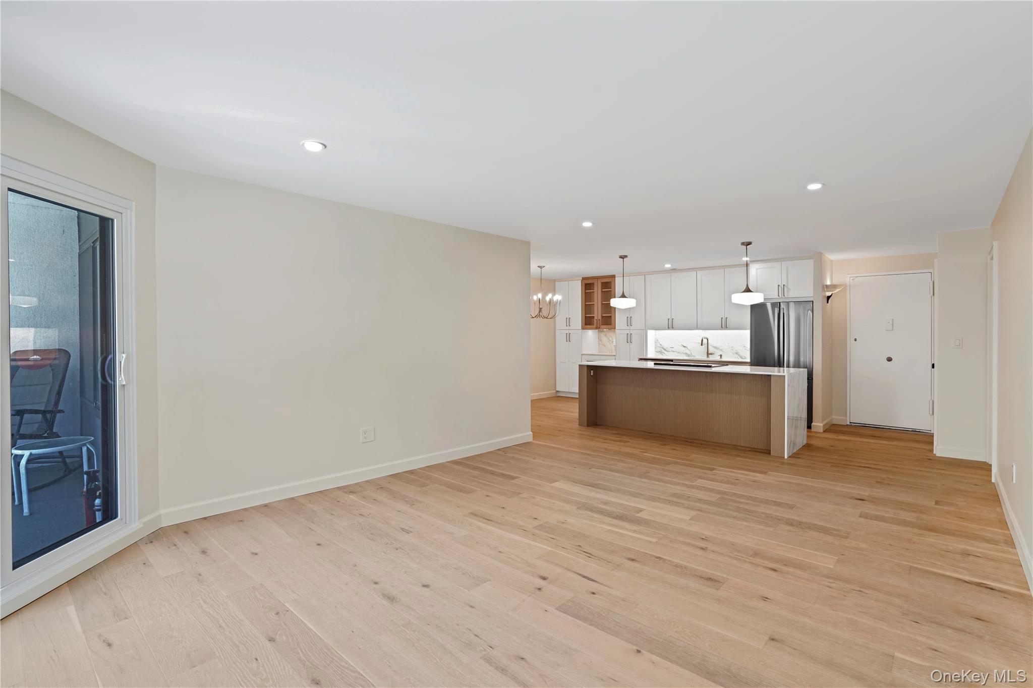 400 High Point Drive # 206, Hartsdale, NY 10530