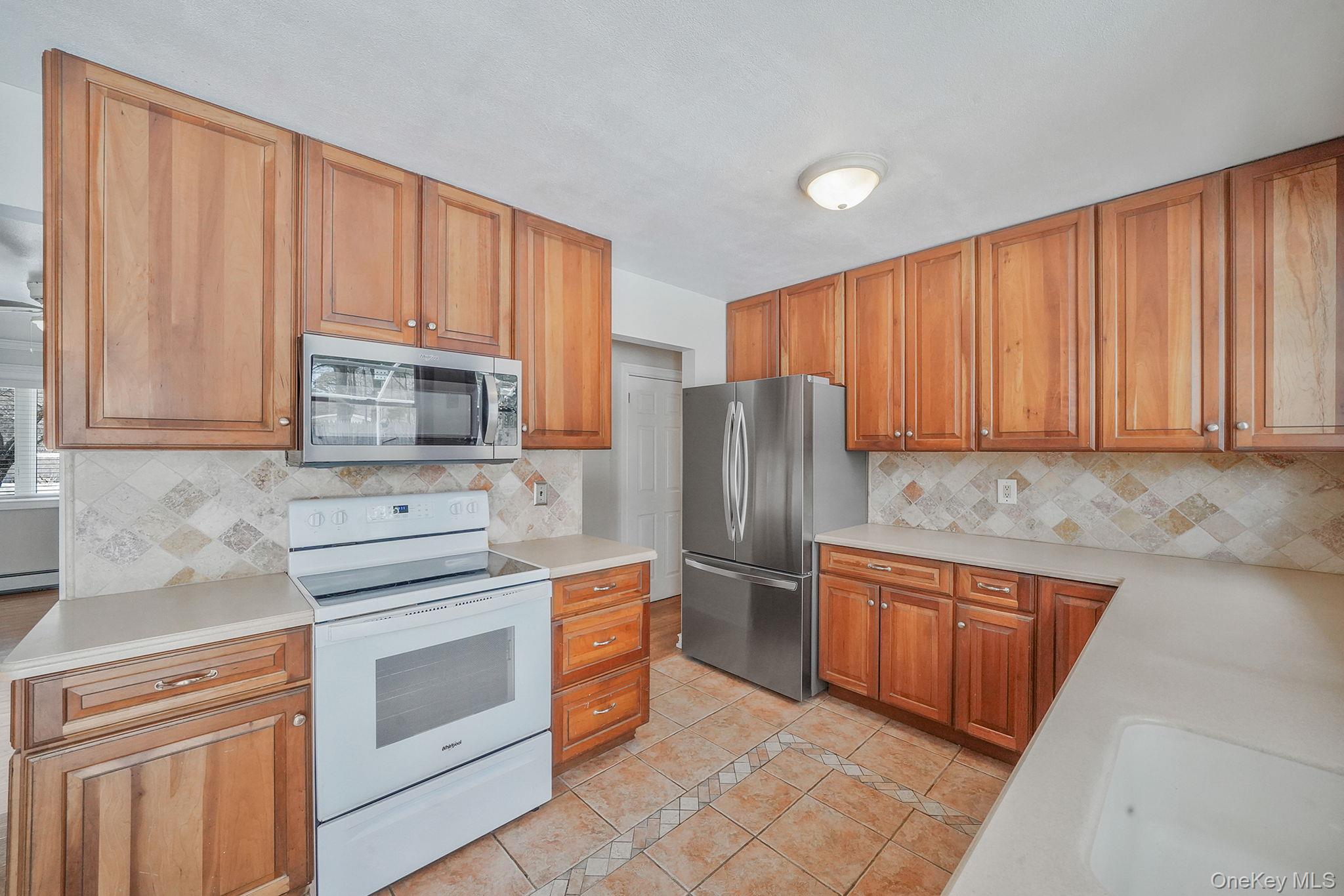 3 Timber Trail Lane, Medford, NY 11763