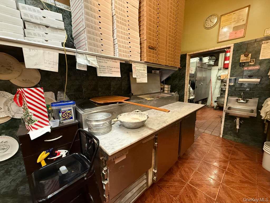 67981 Seneca Avenue, Ridgewood, NY 11385