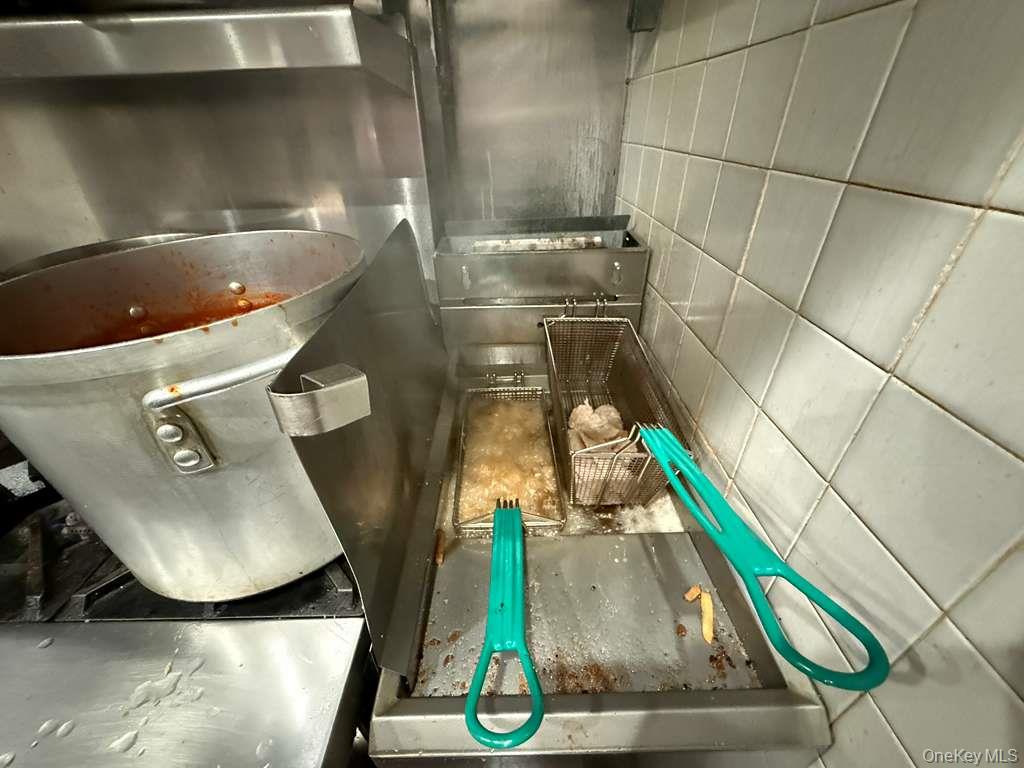 67981 Seneca Avenue, Ridgewood, NY 11385