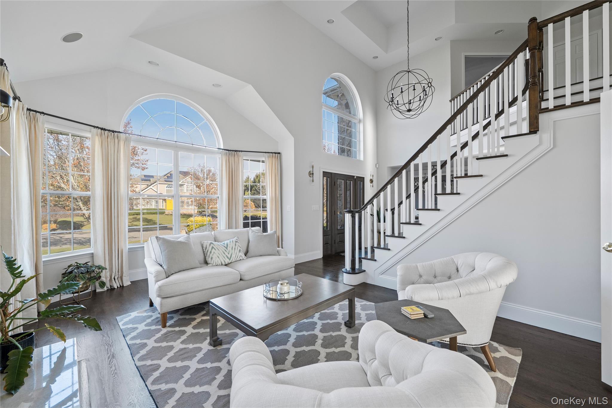 2 Holly Court, Miller Place, NY 11764