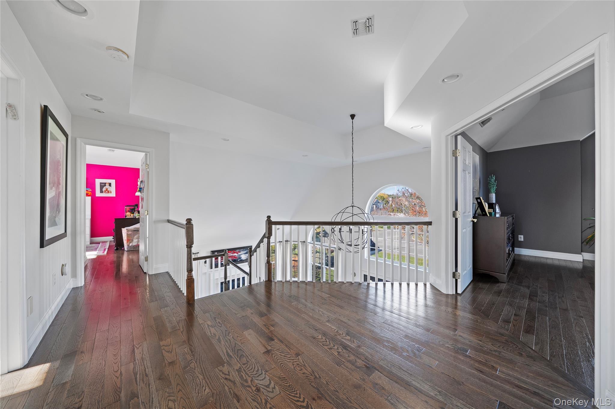 2 Holly Court, Miller Place, NY 11764