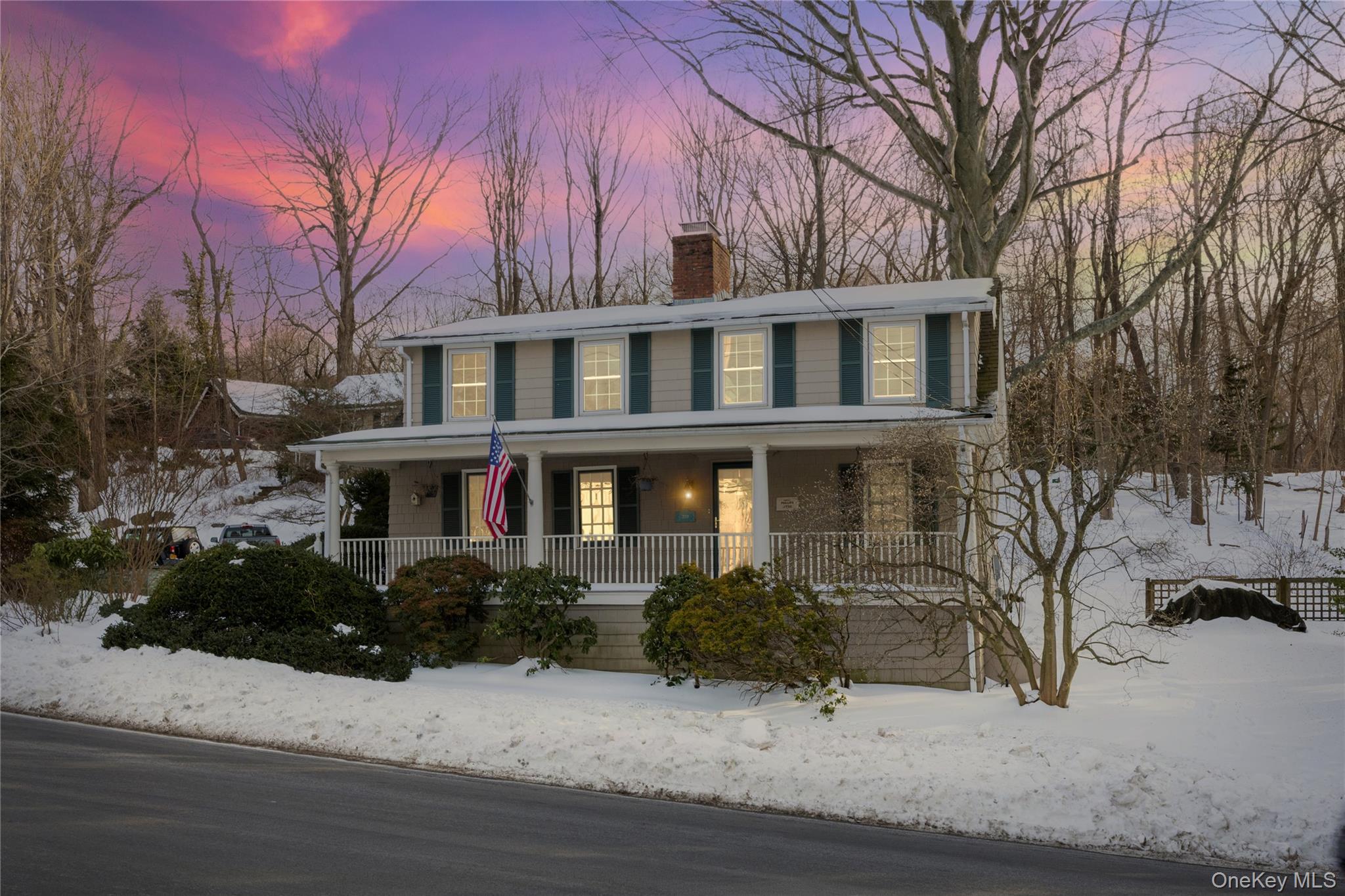 232 N Country Road, Mount Sinai, NY 11766