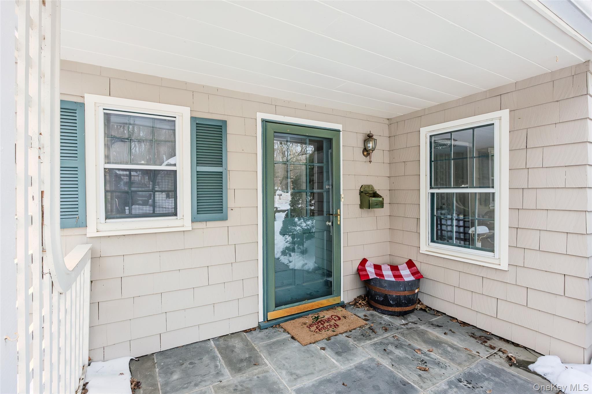 232 N Country Road, Mount Sinai, NY 11766