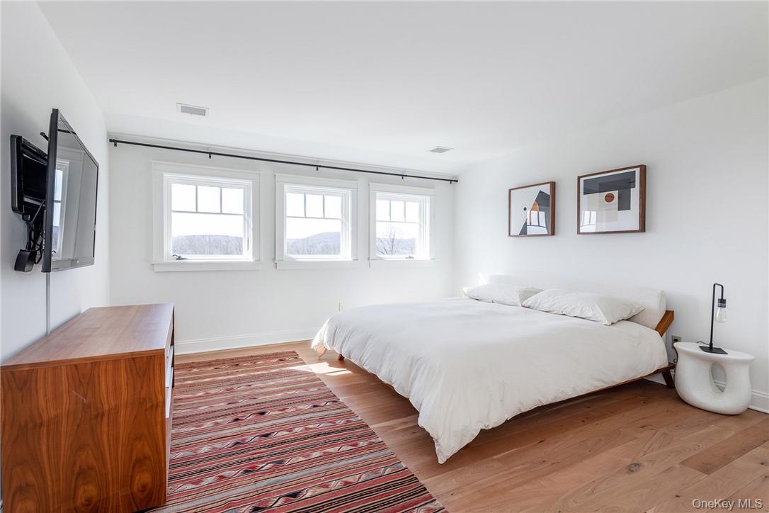 121 Quaker Hill Road, Pawling, NY 12564