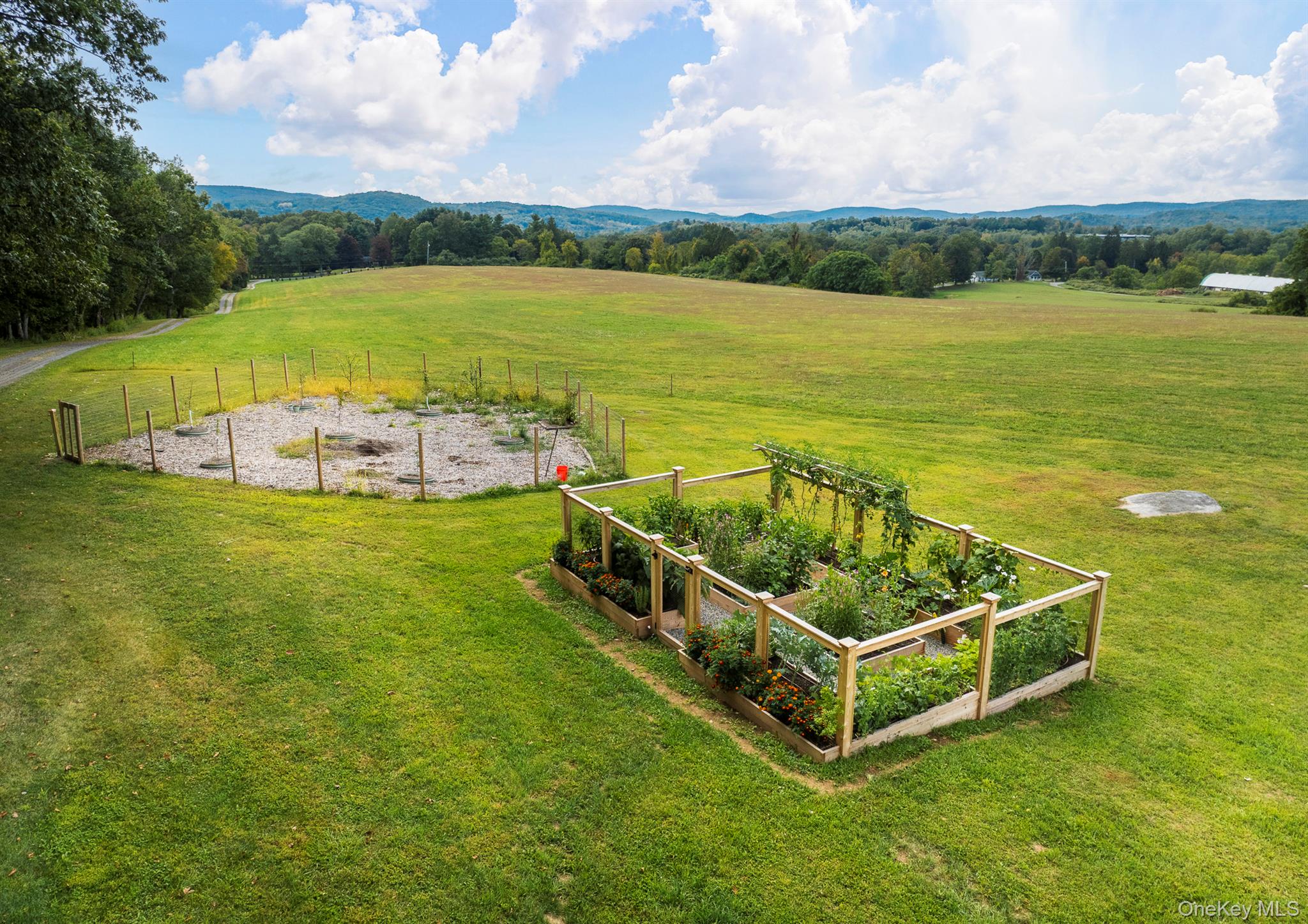 121 Quaker Hill Road, Pawling, NY 12564