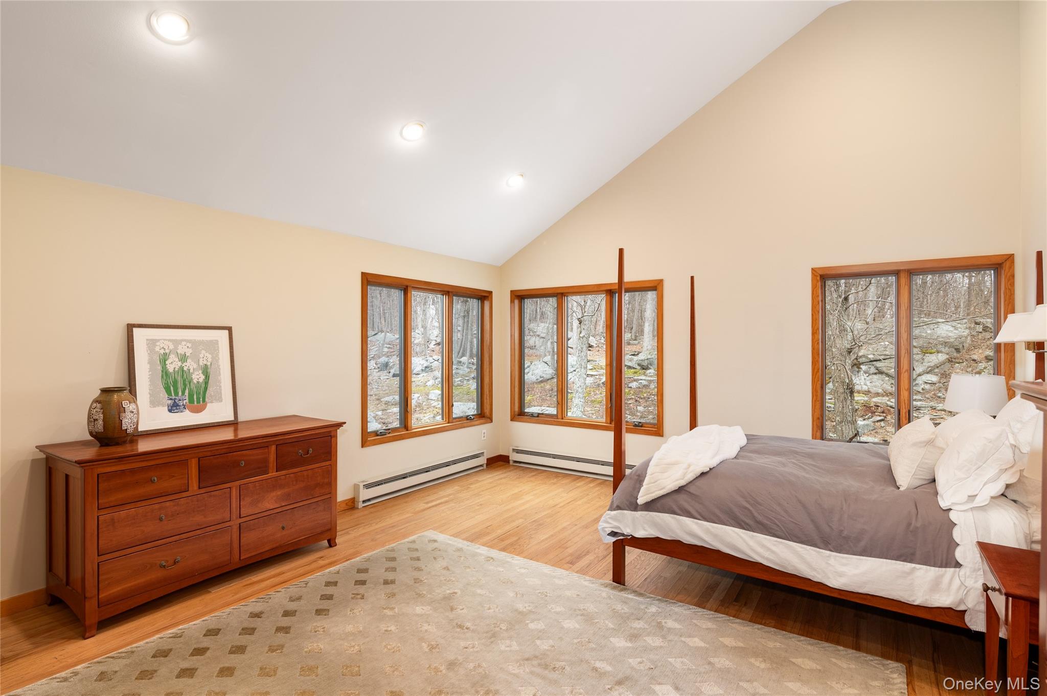 46 Oregon Road, Armonk, NY 10504