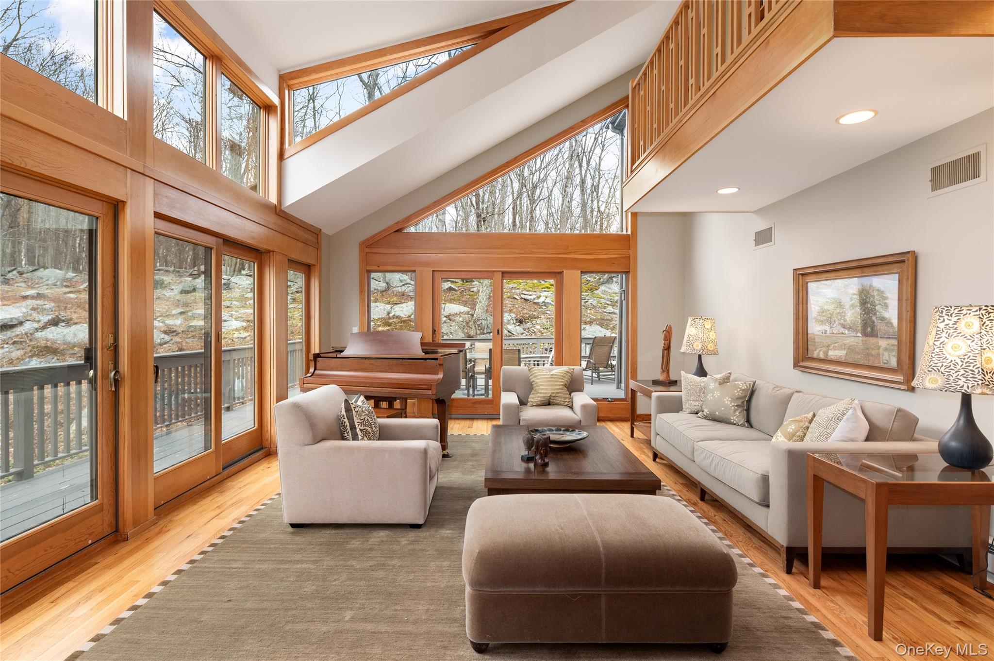 46 Oregon Road, Armonk, NY 10504