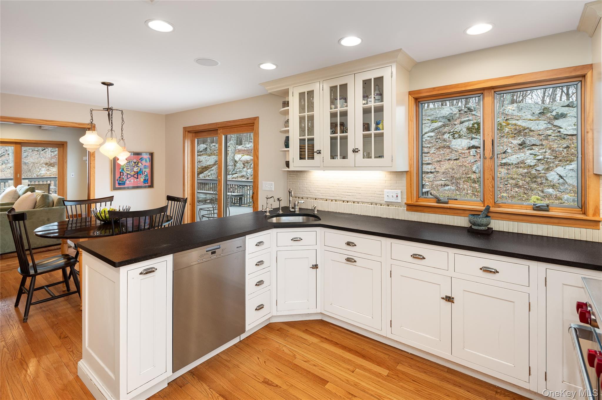 46 Oregon Road, Armonk, NY 10504