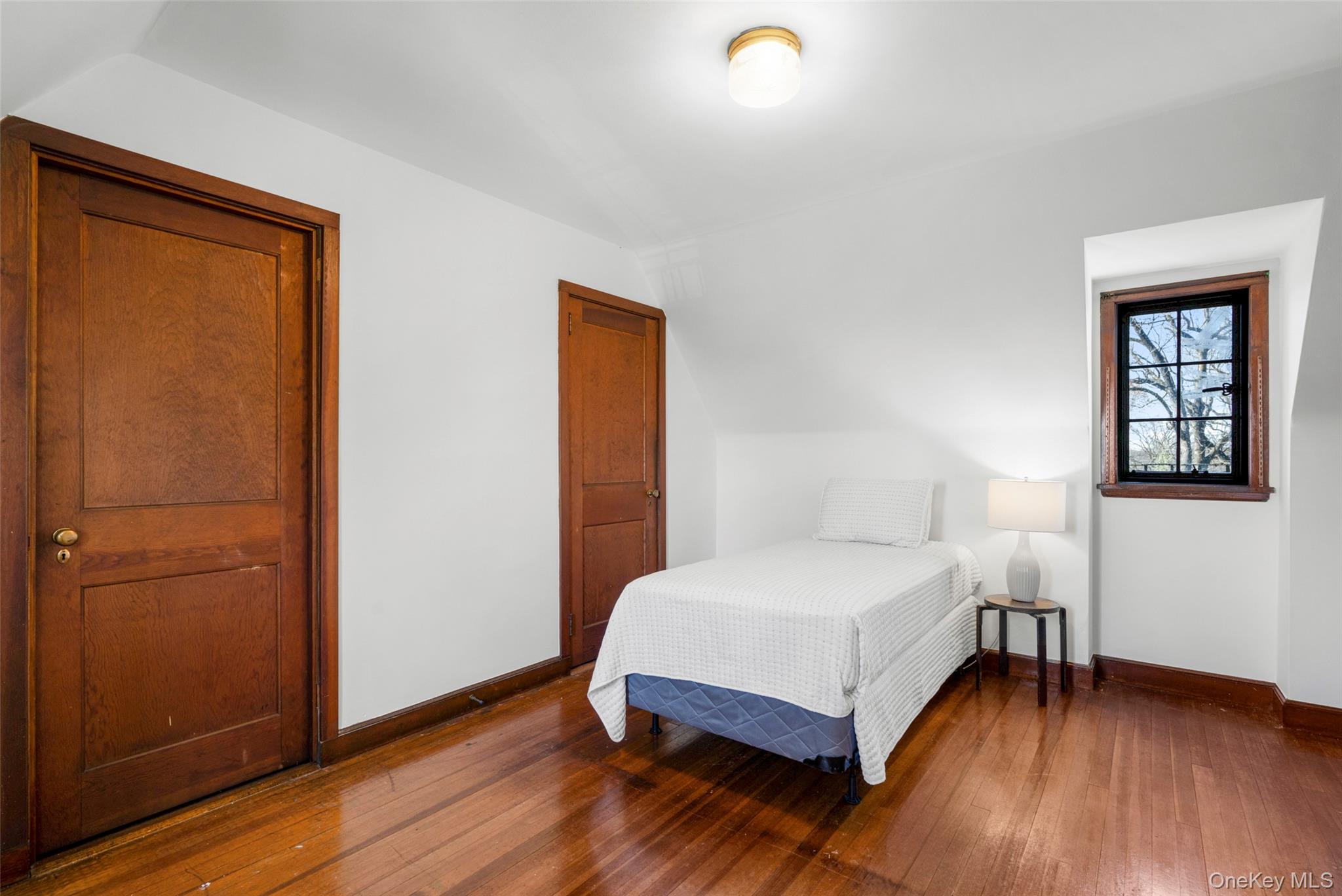 60 Wildwood Road, New Rochelle, NY 10804