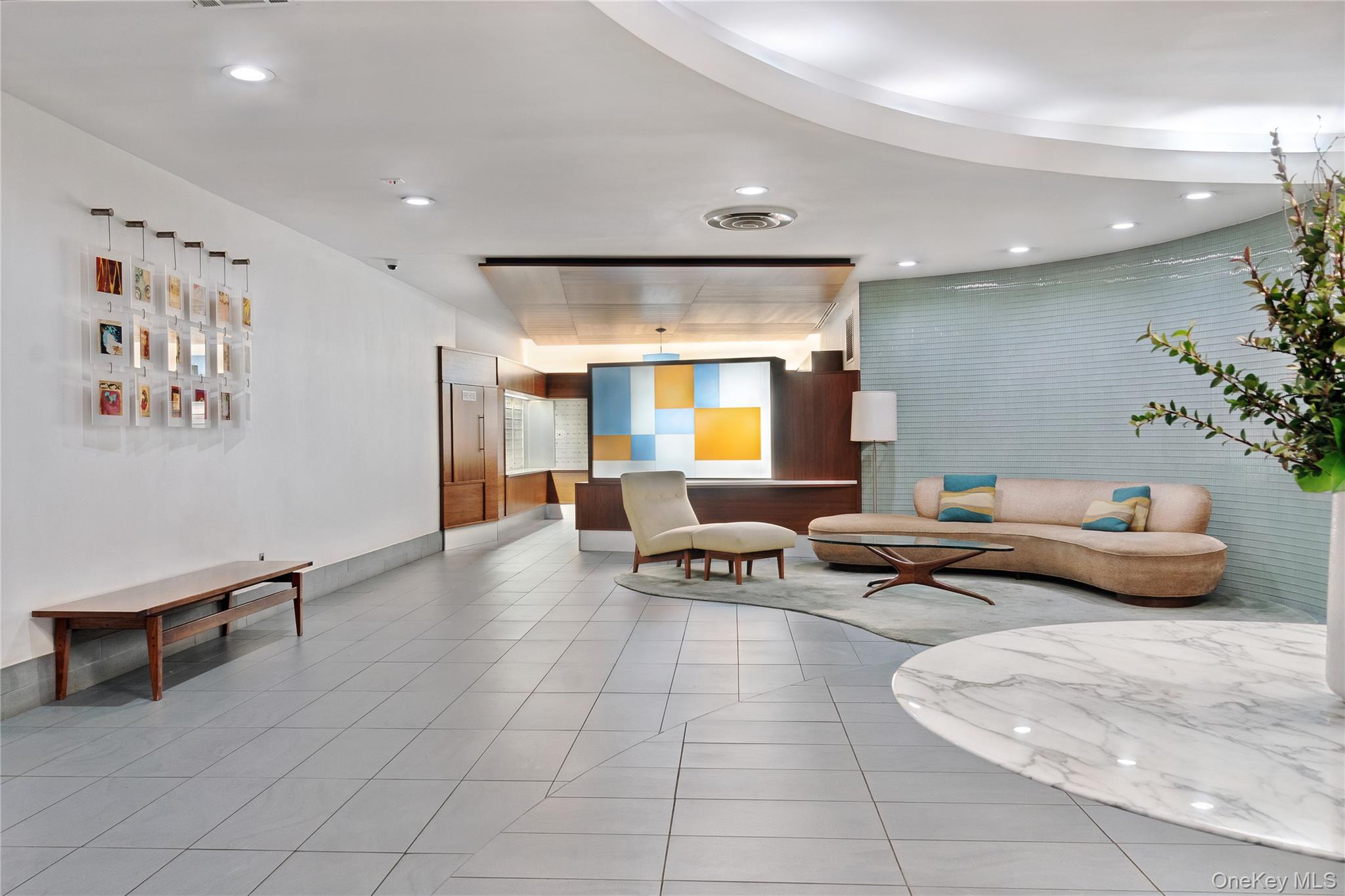 310 E 46th Street # PHT, New York (Manhattan), NY 10017