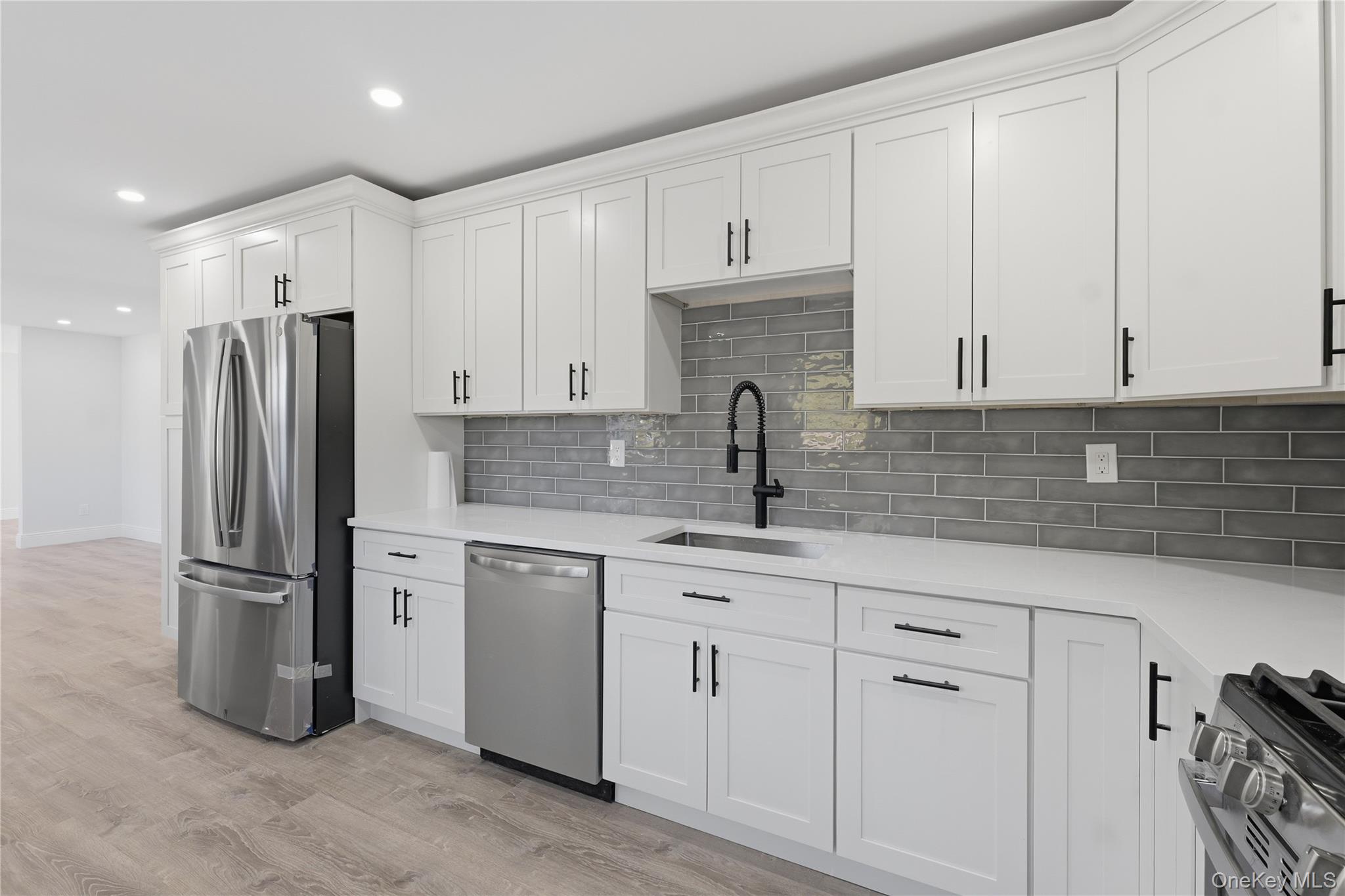 5 Bear Lane, Centereach, NY 11720