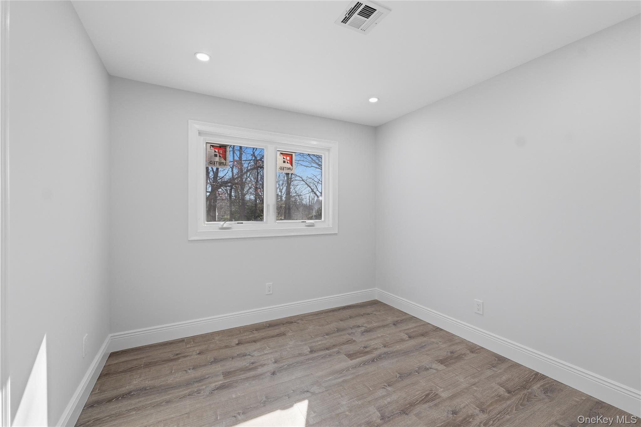 5 Bear Lane, Centereach, NY 11720