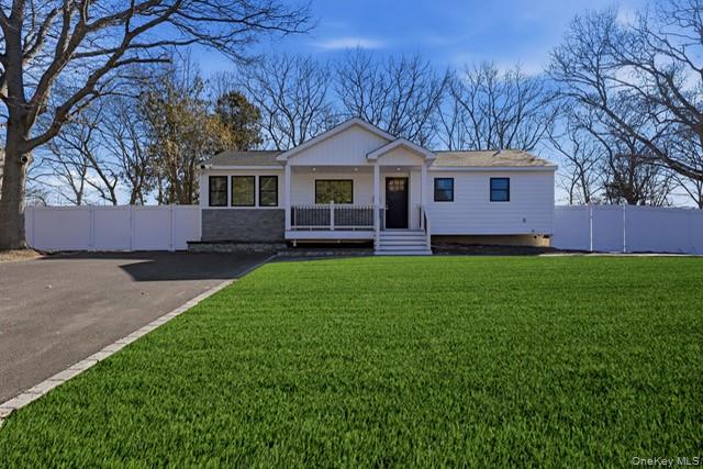 5 Bear Lane, Centereach, NY 11720