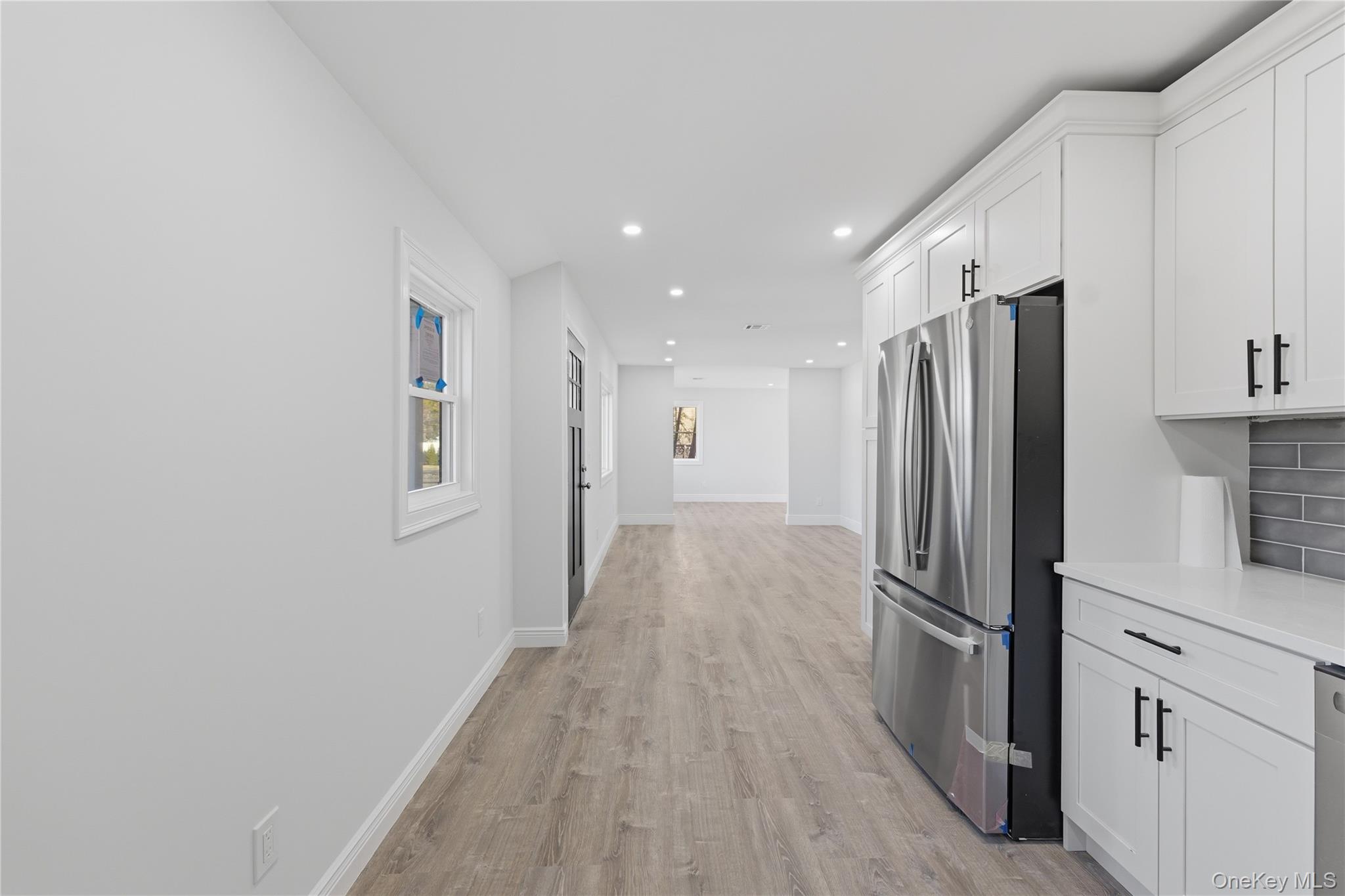 5 Bear Lane, Centereach, NY 11720