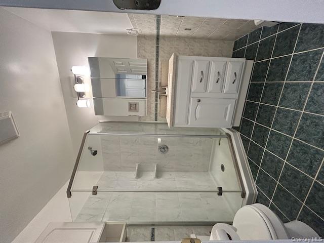 85 Heling Boulevard, Lindenhurst, NY 11757