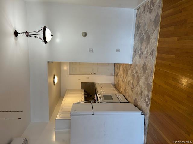 85 Heling Boulevard, Lindenhurst, NY 11757