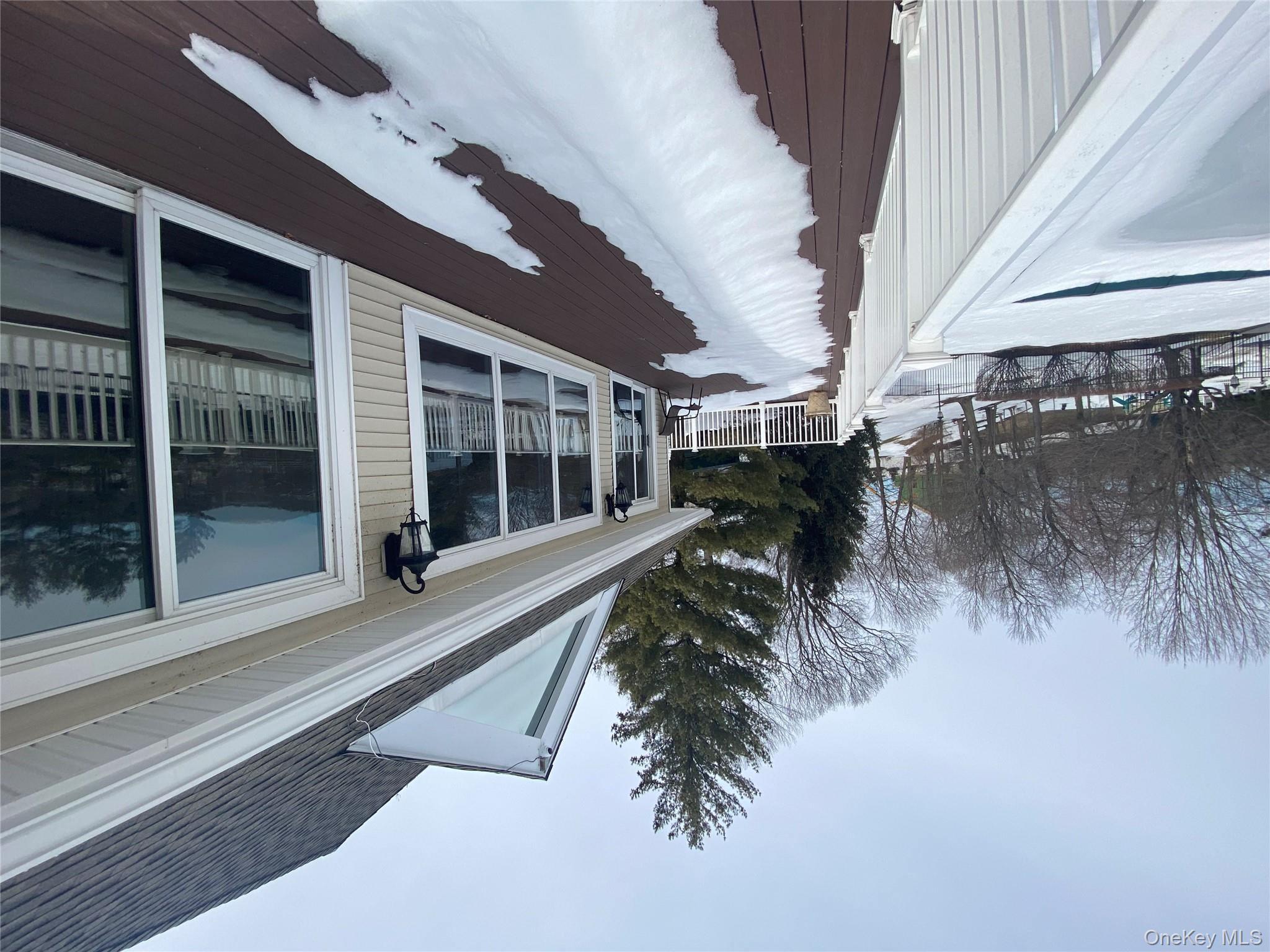 83 Roundtop Road, Yonkers, NY 10710