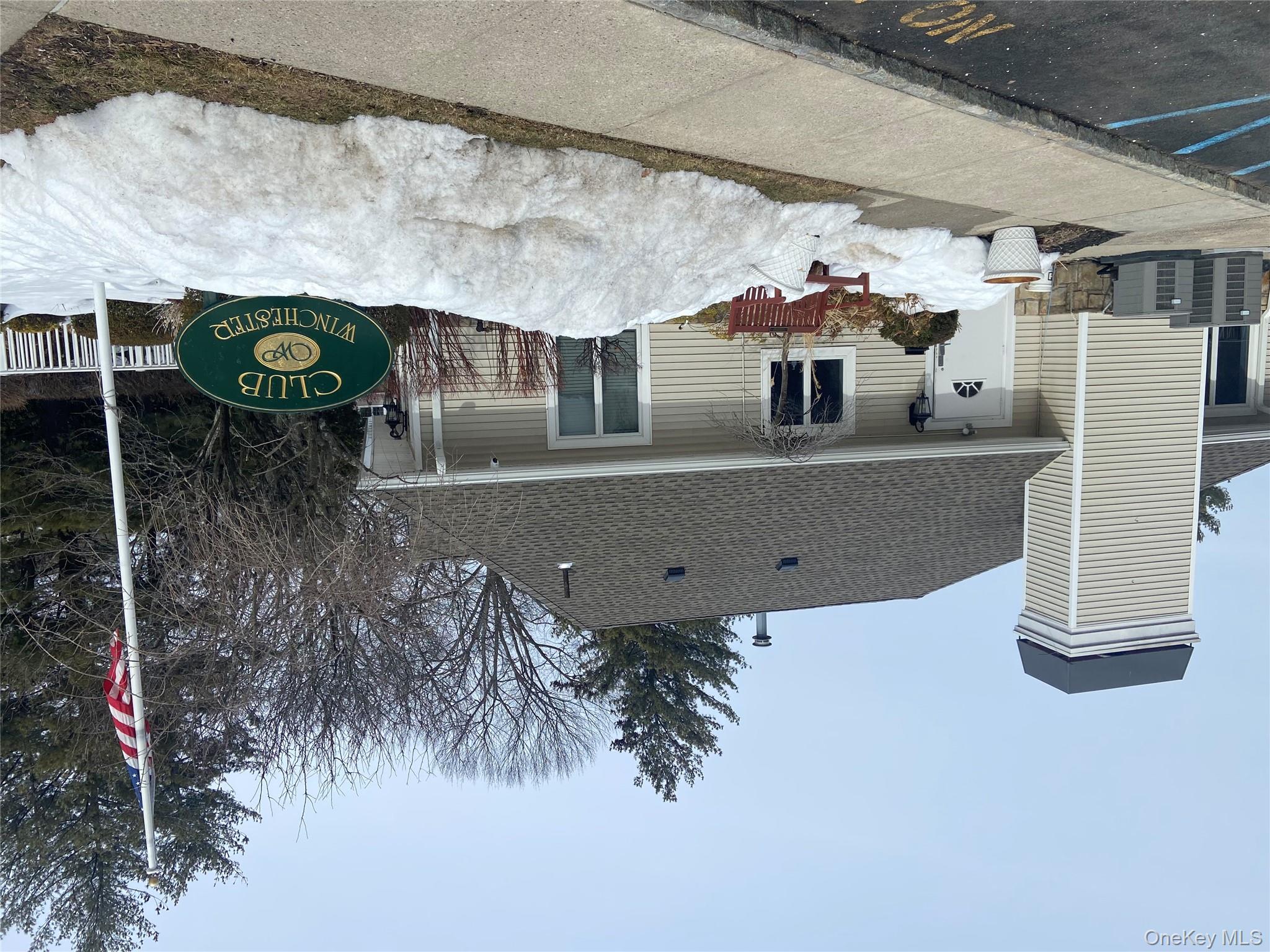 83 Roundtop Road, Yonkers, NY 10710