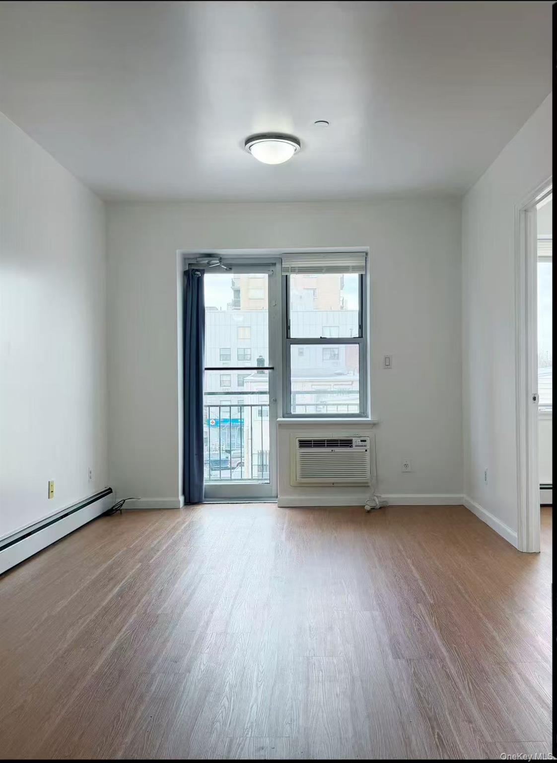 31-53 Linden Place # 3E, Flushing, NY 11354