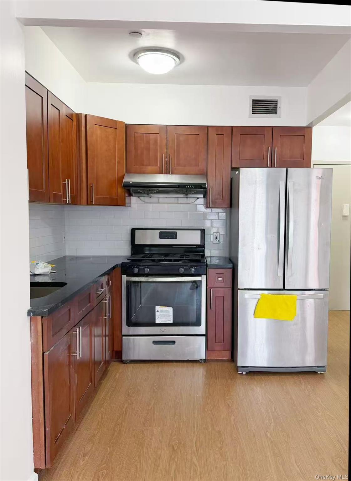 31-53 Linden Place # 3E, Flushing, NY 11354